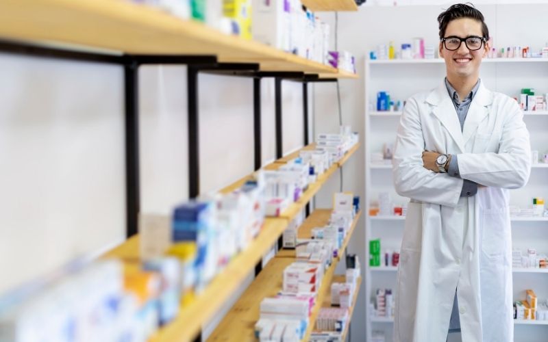 Ai cần phải có chứng chỉ hành nghề dược
