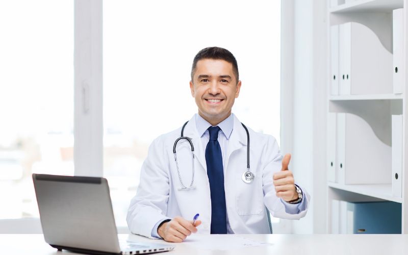 bác sĩ được phép đứng tên bao nhiêu phòng khám