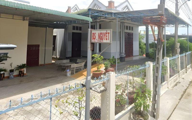 Phòng khám tai mũi họng - BS Nguyệt