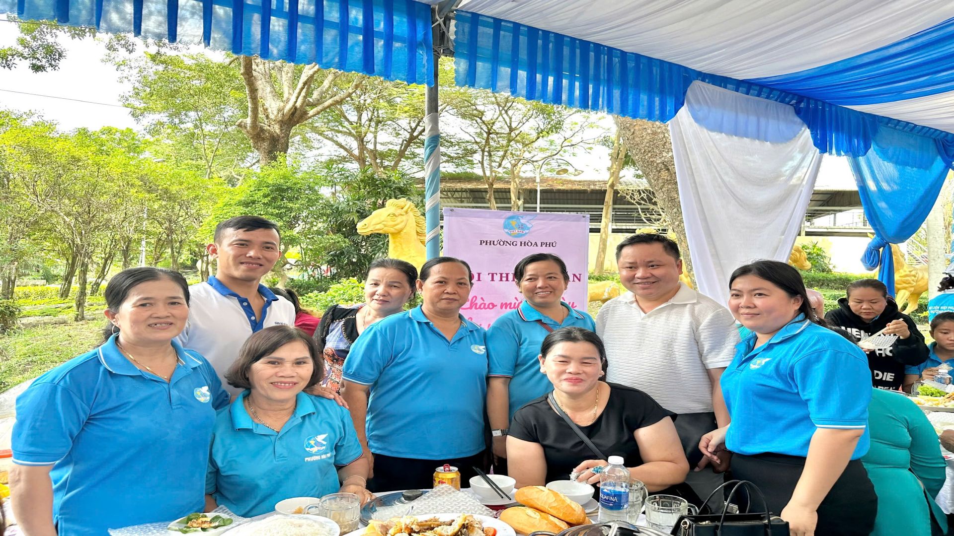 Hội LHPN phường Hòa Phú: Tổ chức các hoạt động nhân kỷ niệm 94 năm ngày thành lập Hội Liên hiệp Phụ nữ Việt Nam (20/10/1930 - 20/10/2024) và 14 năm Ngày Phụ nữ Việt Nam (20/10/2010 - 20/10/2024).