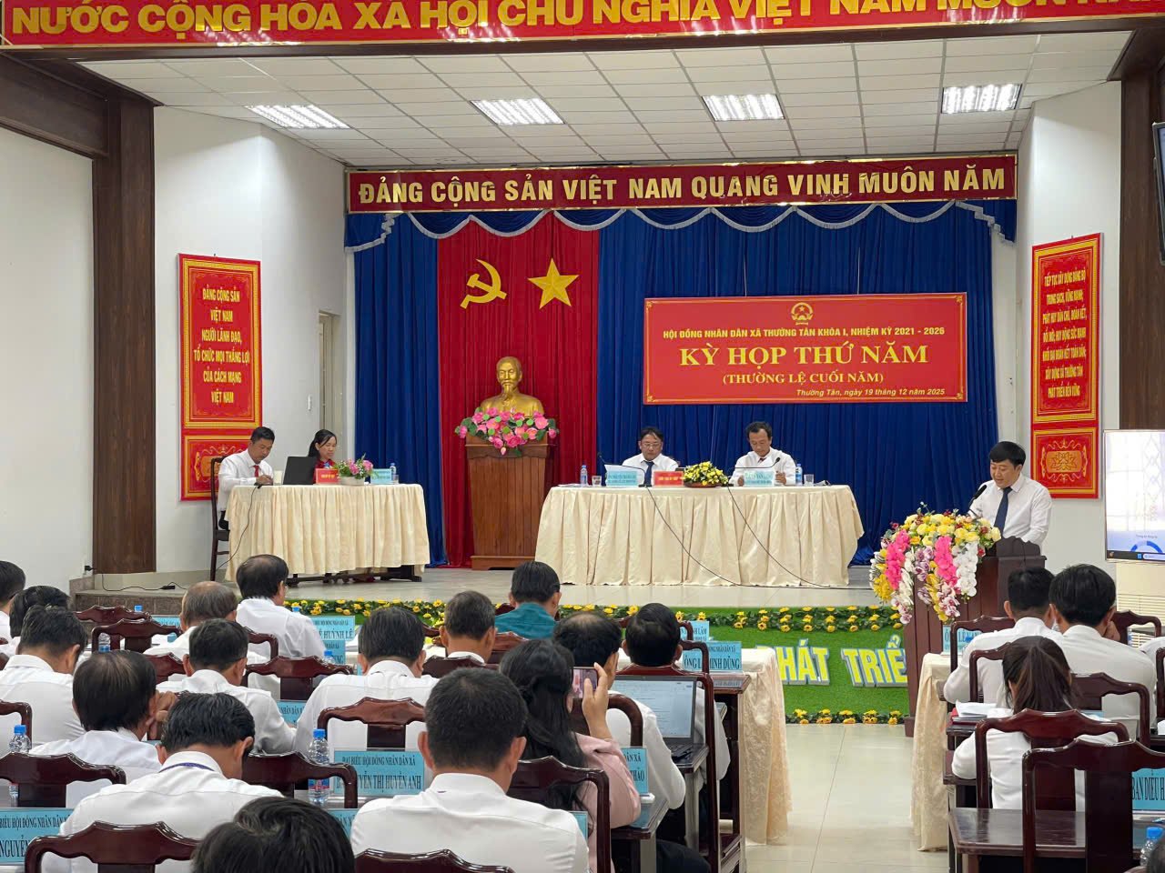 Xã Thường Tân tổ chức thành công Kỳ họp thứ năm HĐND xã khóa I,quyết nghị nhiều nội dung quan trọng cho phát triển năm 2026