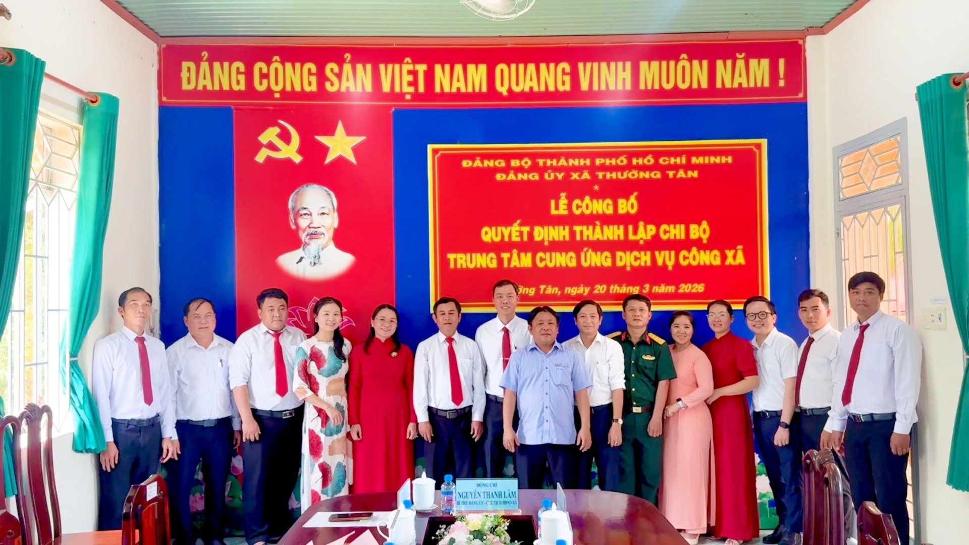 Đảng ủy xã Thường Tân tổ chức Lễ công bố Quyết định thành lập Chi bộ Trung tâm Cung ứng Dịch vụ công