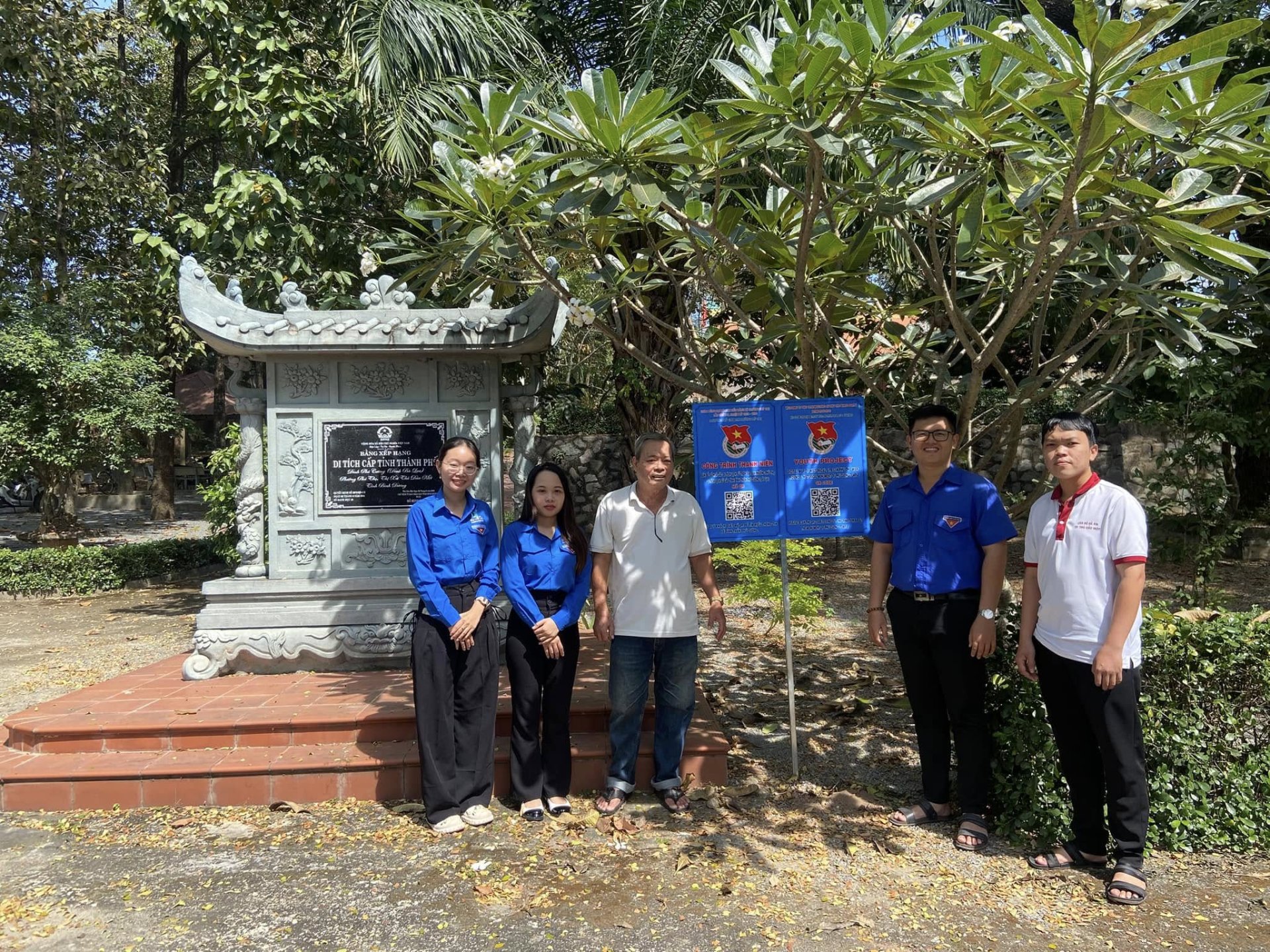 Đoàn TN - Ra mắt công trình Thanh niên "Số hóa di tích lịch sử" chào mừng Đại hội Đại biểu Đảng bộ phường Phú Thọ lần thứ XVI, nhiệm kỳ 2025-2030