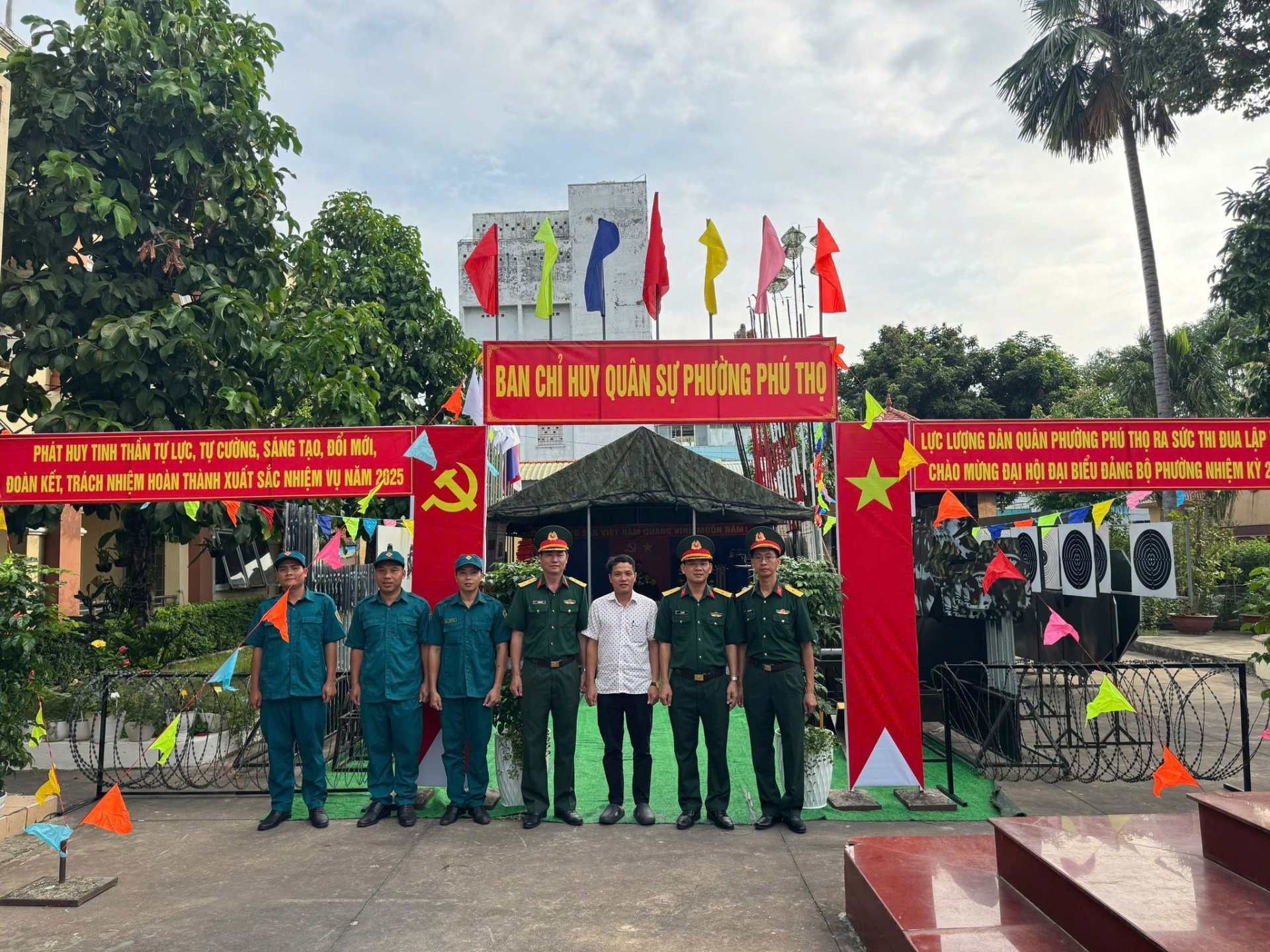 Ban CHQS phường tham gia Hội thi sáng kiến, cải tiến, mô hình học cụ, giáo án huấn luyện năm 2025