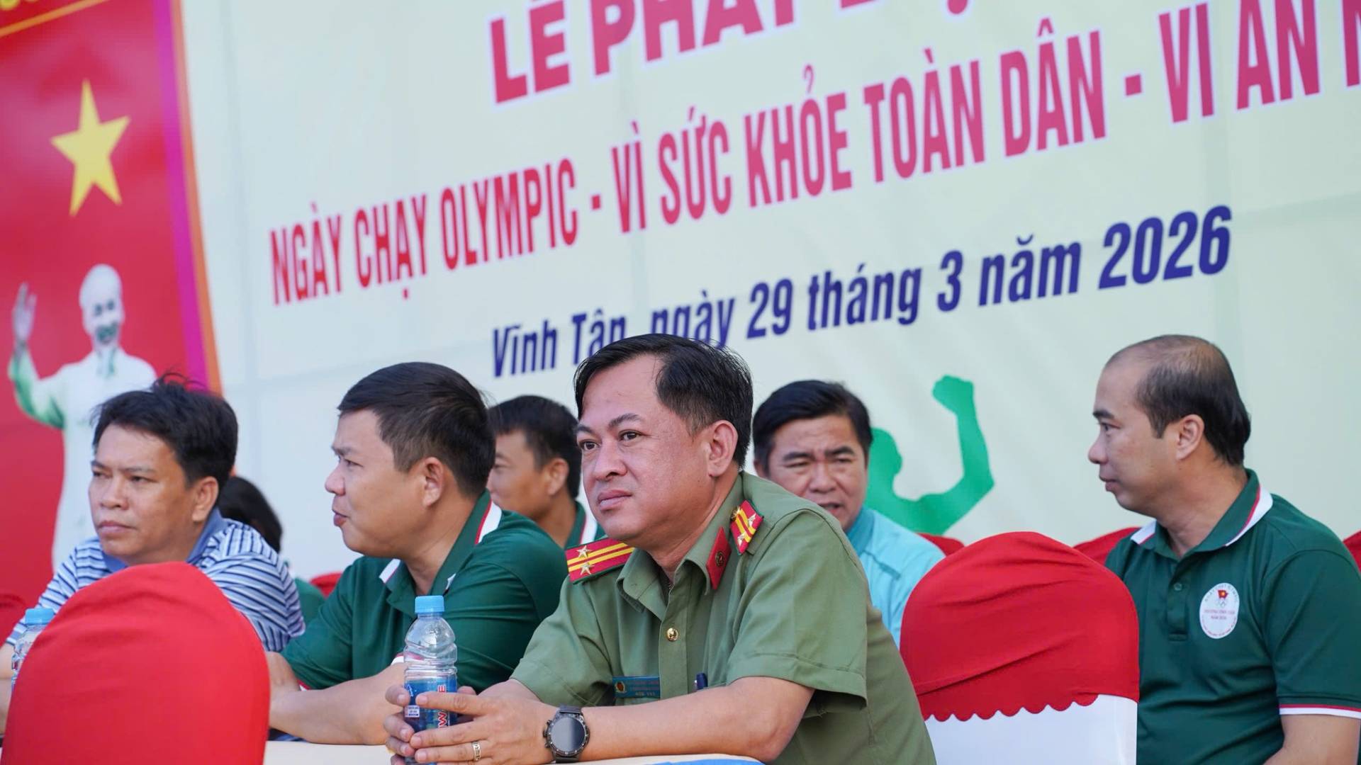 C&oacute; thể l&agrave; h&igrave;nh ảnh về &lrm;một hoặc nhiều người v&agrave; &lrm;văn bản cho biết '&lrm;LE Pn&Alpha;&Iota; NG&Agrave;Y CHY OLYMPIC visứC لنا SỨC KHOE TO&Agrave;N D&Acirc;N -VI AN V&igrave;nh Tận ng&agrave;y 29 th&aacute;ng 3 năm 2026&lrm;'&lrm;&lrm;