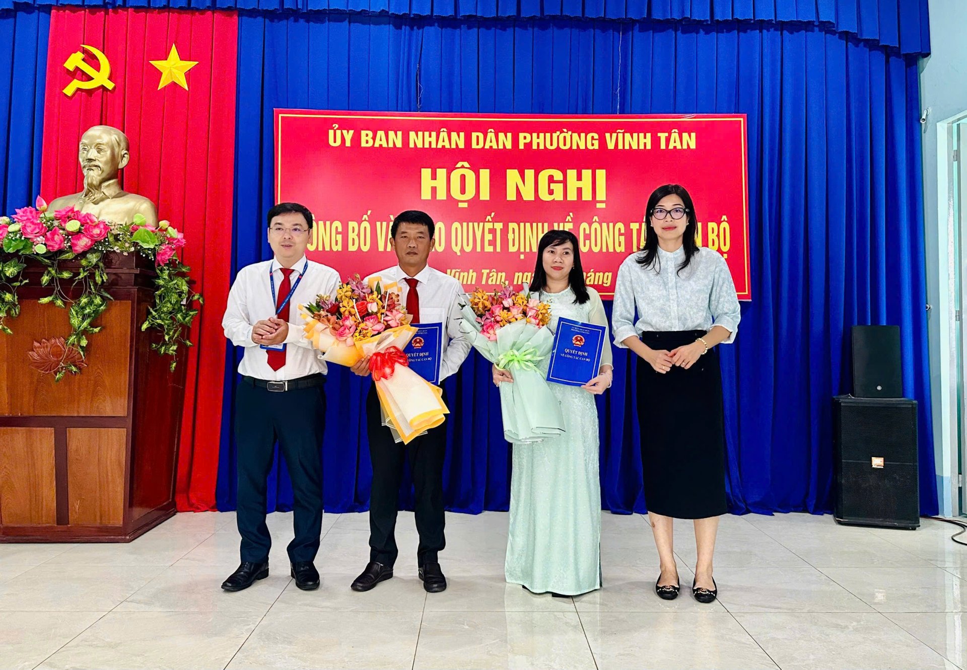 Phường Vĩnh Tân công bố quyết định về công tác cán bộ