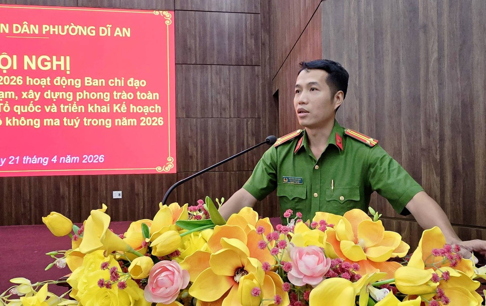 C&oacute; thể l&agrave; h&igrave;nh ảnh về một hoặc nhiều người v&agrave; văn bản cho biết 'N D&Acirc;N PHƯỜNG DĨ AN NGHỊ 2026 hoạt động Ban chỉ đạo am, x&acirc;y dựng phong tr&agrave;o to&agrave;n ồ quốc v&agrave; triển khai Kế hoạch kh&ocirc;ng ma tu&yacute; trong năm 2026 21 th&aacute;ng 4 năm 2026'