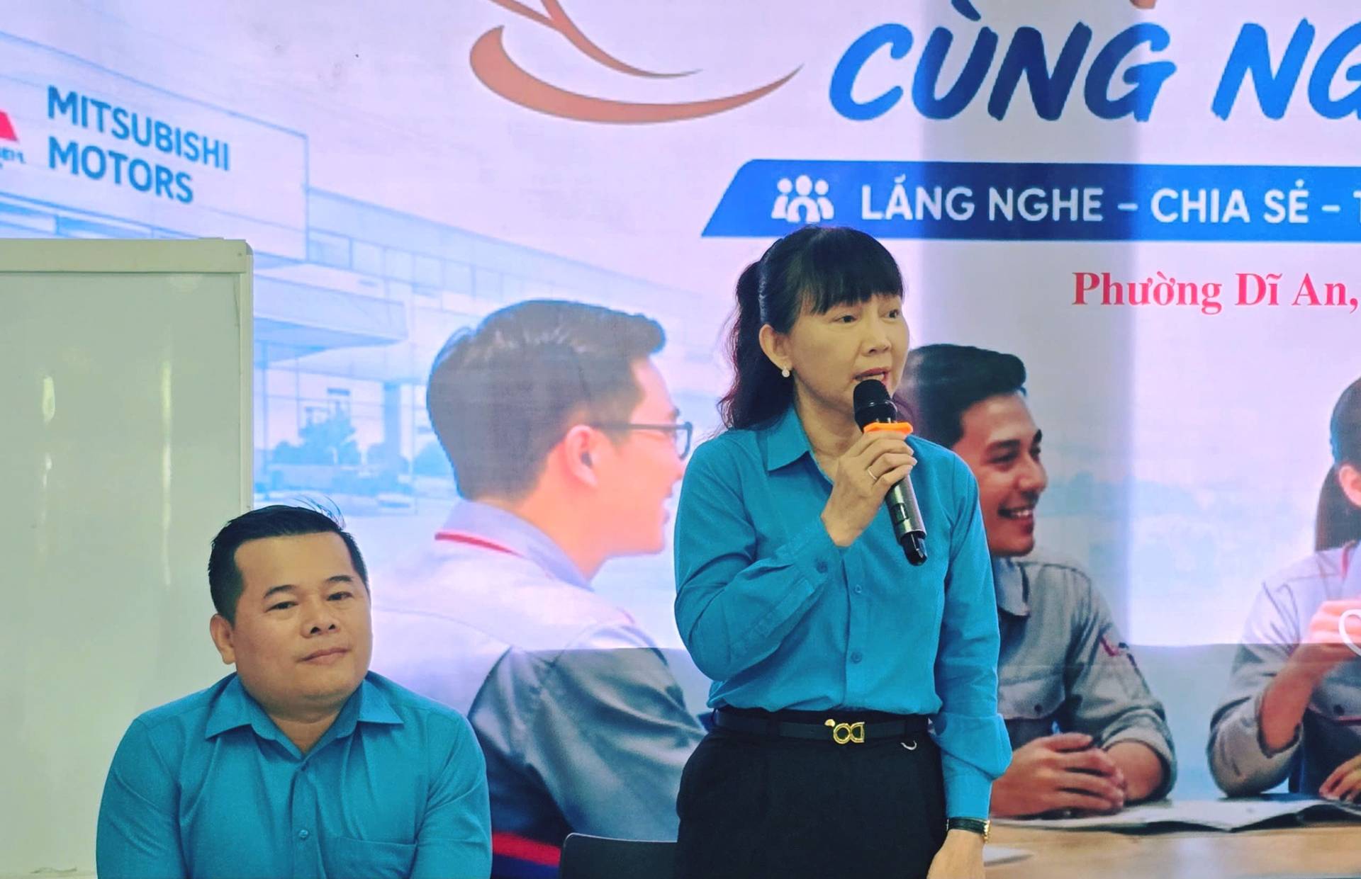 Có thể là hình ảnh về một hoặc nhiều người và văn bản cho biết 'MOTORS MITSUBISHI CÙNG NG ii LÁNG NGHE - -CHIA CHIA SẺ- Phường Dĩ An,'