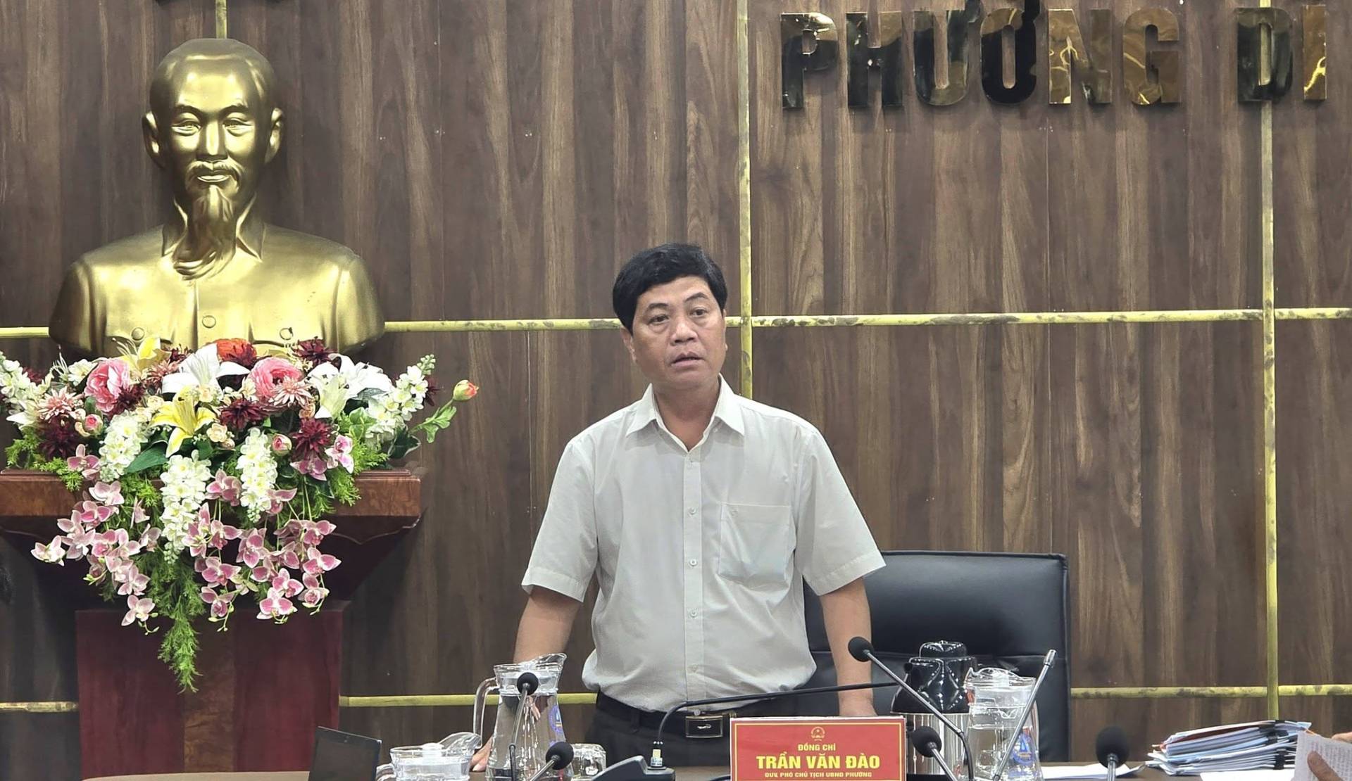 C&oacute; thể l&agrave; h&igrave;nh ảnh về đền thờ v&agrave; văn bản