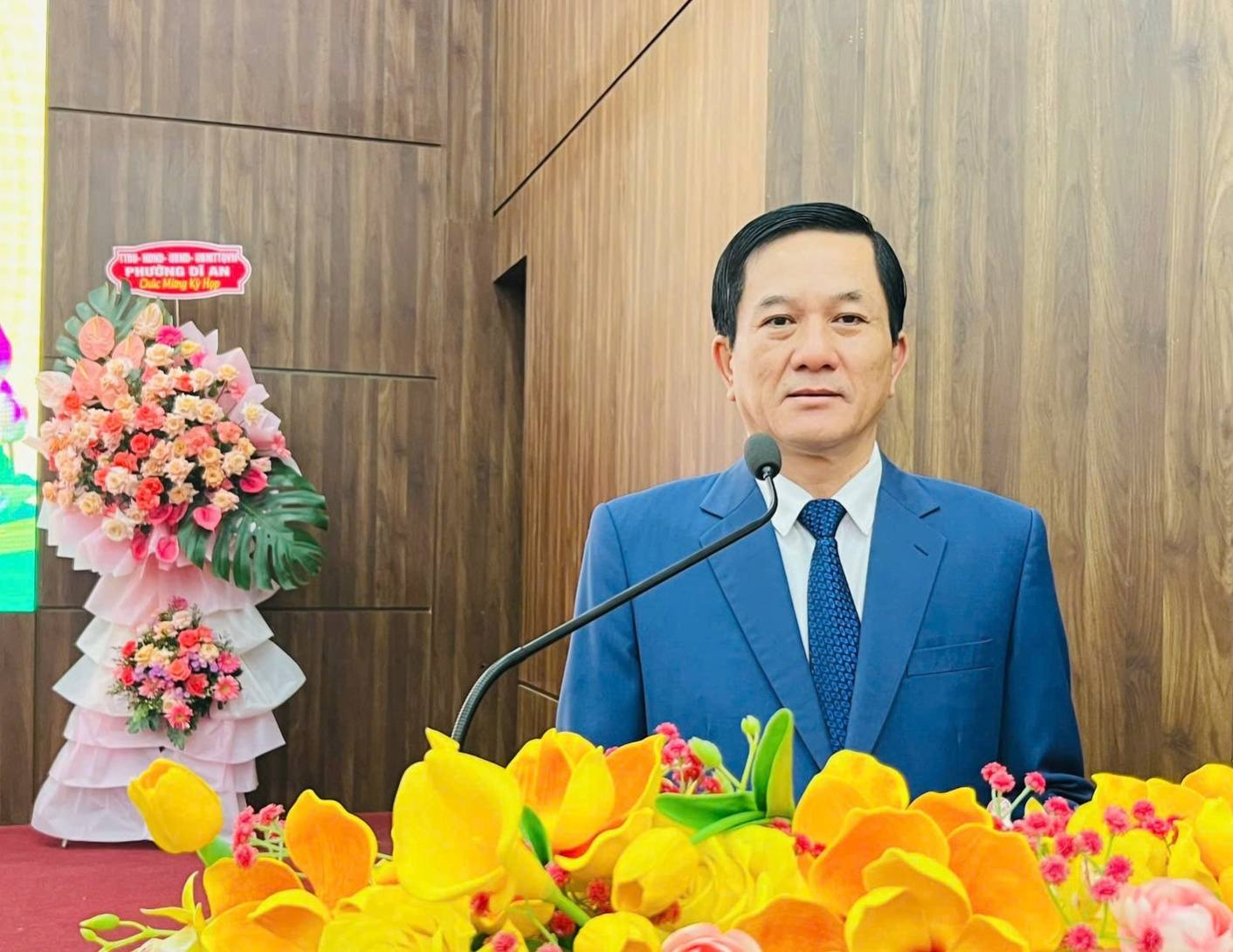 Có thể là hình ảnh về văn bản