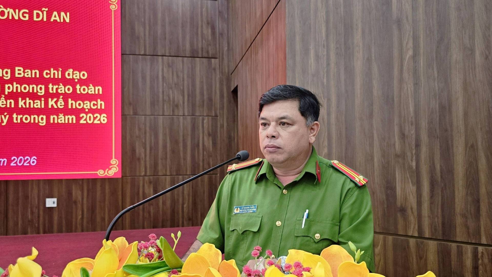 C&oacute; thể l&agrave; h&igrave;nh ảnh về &lrm;c&aacute;i bục v&agrave; &lrm;văn bản cho biết '&lrm;ƠNG DĨ AN g Ban chỉ đạo phong tr&agrave;o to&agrave;n &ecirc;n khai Kế hoạch &yacute; trong năm 2026 n 2026 ن و ا S&lrm;'&lrm;&lrm;