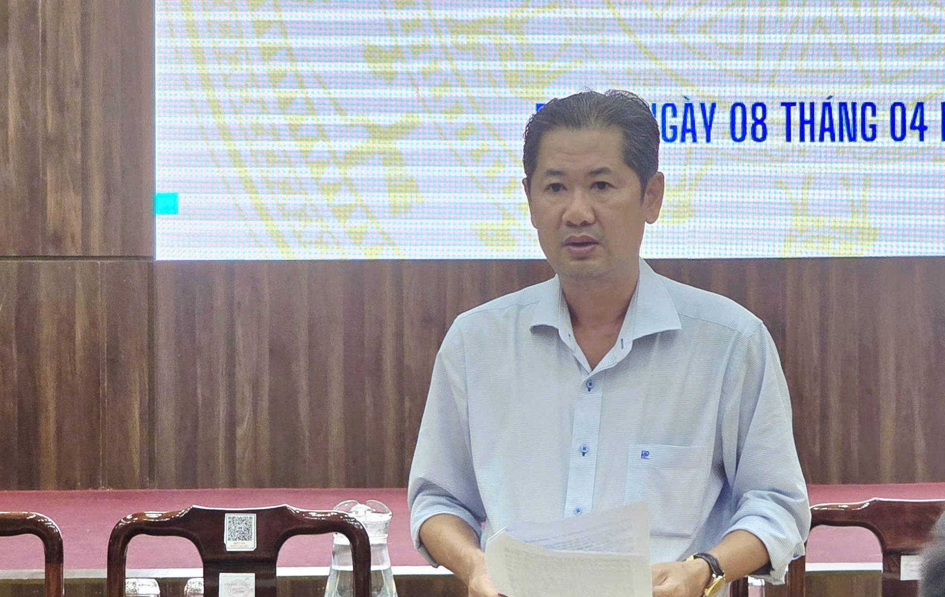 C&oacute; thể l&agrave; h&igrave;nh ảnh về &lrm;một hoặc nhiều người v&agrave; &lrm;văn bản cho biết '&lrm;GAY 08 TH&Aacute;NG 04 לומם&lrm;'&lrm;&lrm;