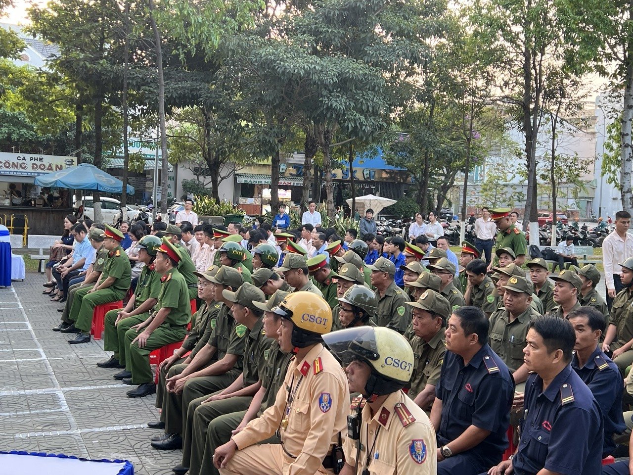 Phường Dĩ An: Ra quân cao điểm lập lại trật tự đô thị, đảm bảo an toàn giao thông năm 2026