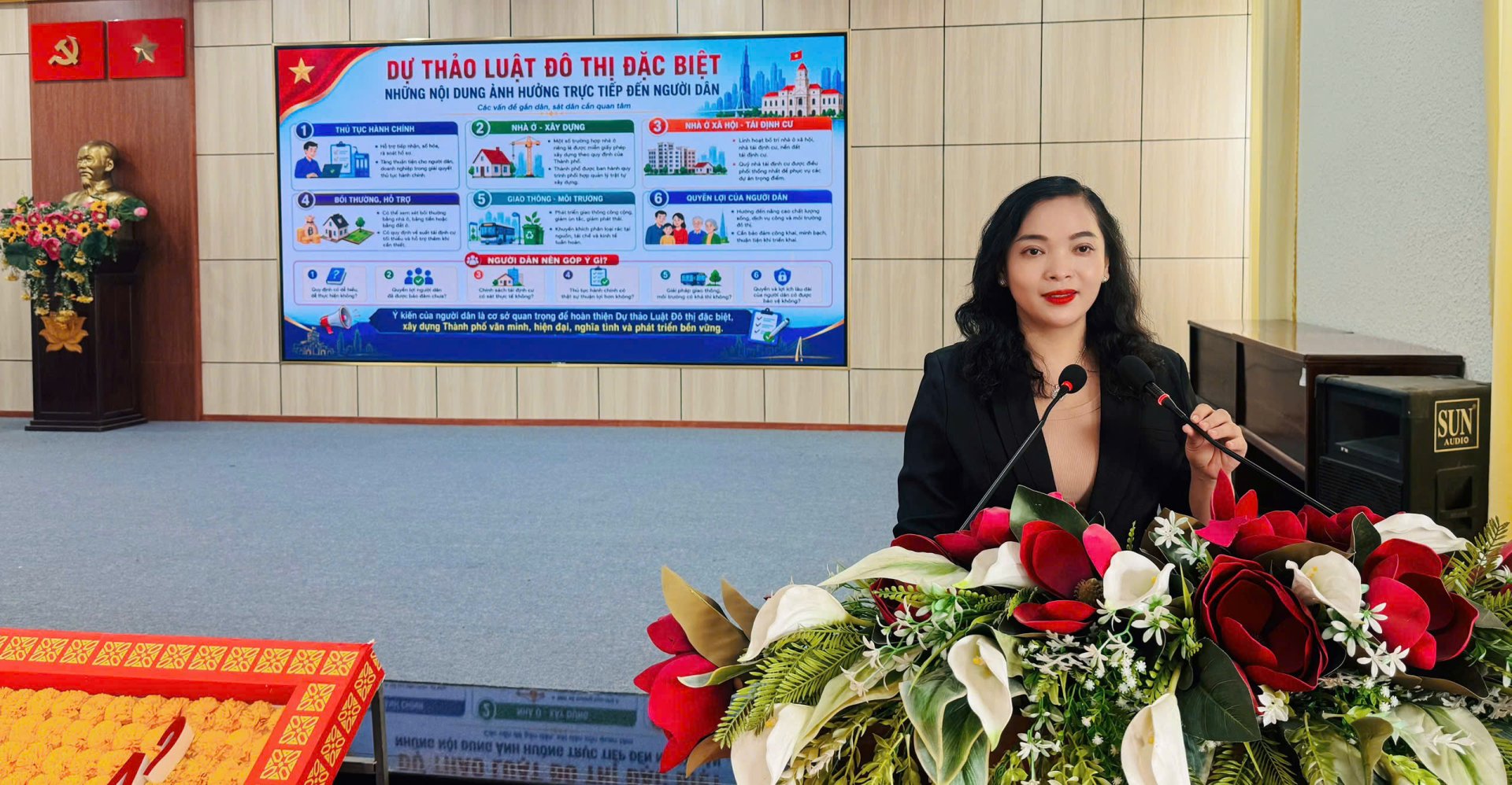 HỘI NGHỊ LẤY Ý KIẾN NHÂN DÂN GÓP Ý DỰ THẢO LUẬT ĐÔ THỊ ĐẶC BIỆT