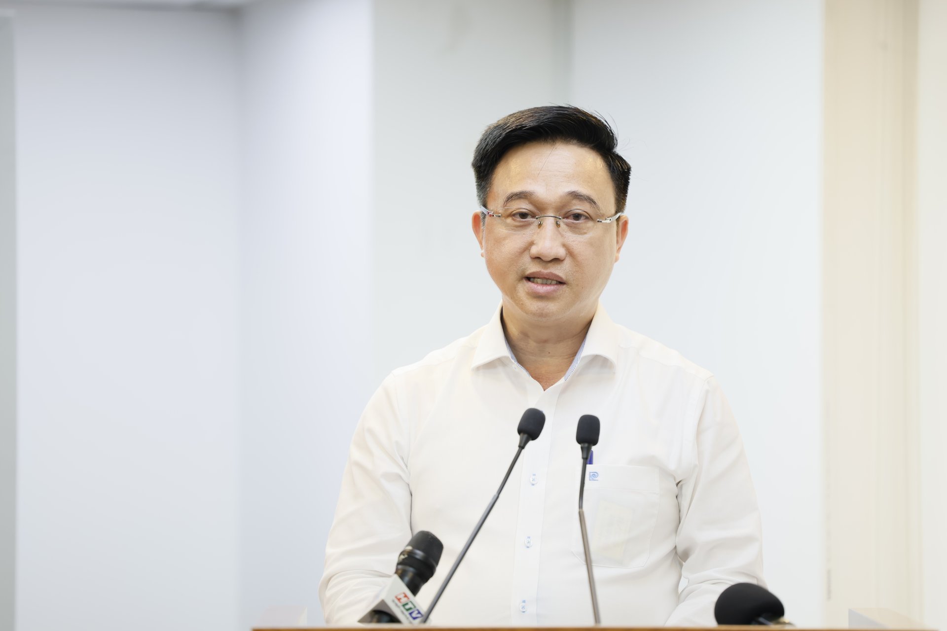 ỨNG DỤNG MẠNH MẼ CÔNG NGHỆ, CHUYỂN ĐỔI SỐ