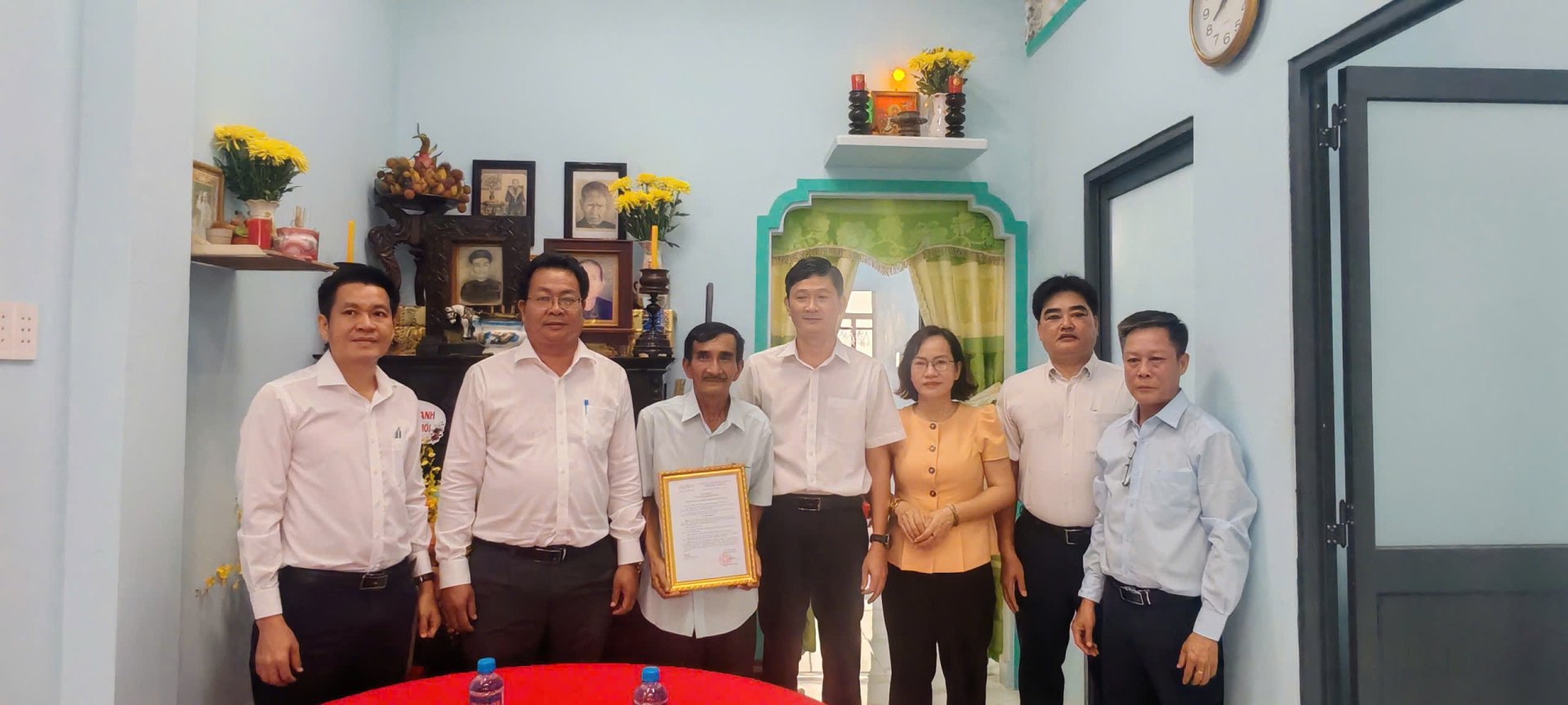TRAO NHÀ ĐẠI ĐOÀN KẾT TRÊN ĐỊA BÀN