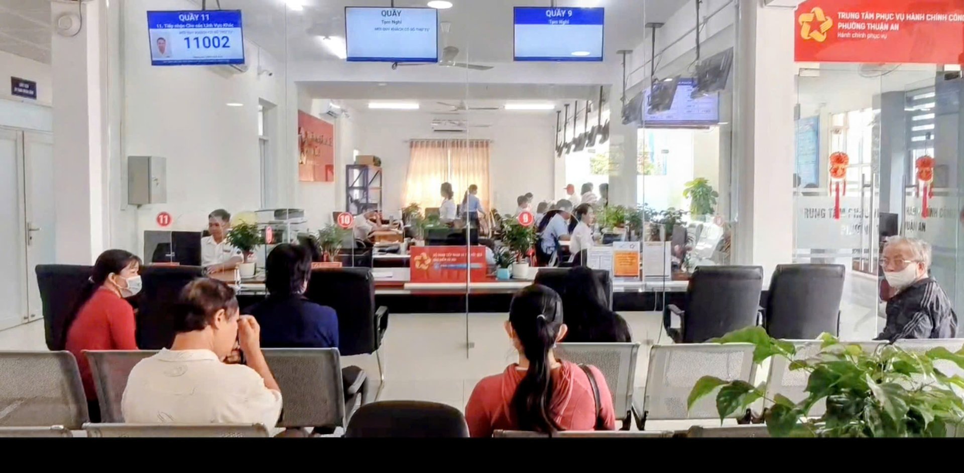 TRUNG TÂM PHỤC VỤ HÀNH CHÍNH CÔNG PHƯỜNG THUẬN AN: BẢO ĐẢM THỰC HIỆN TIẾP NHẬN VÀ GIẢI QUYẾT THỦ TỤC HÀNH CHÍNH ĐÚNG QUY TRÌNH, QUY ĐỊNH