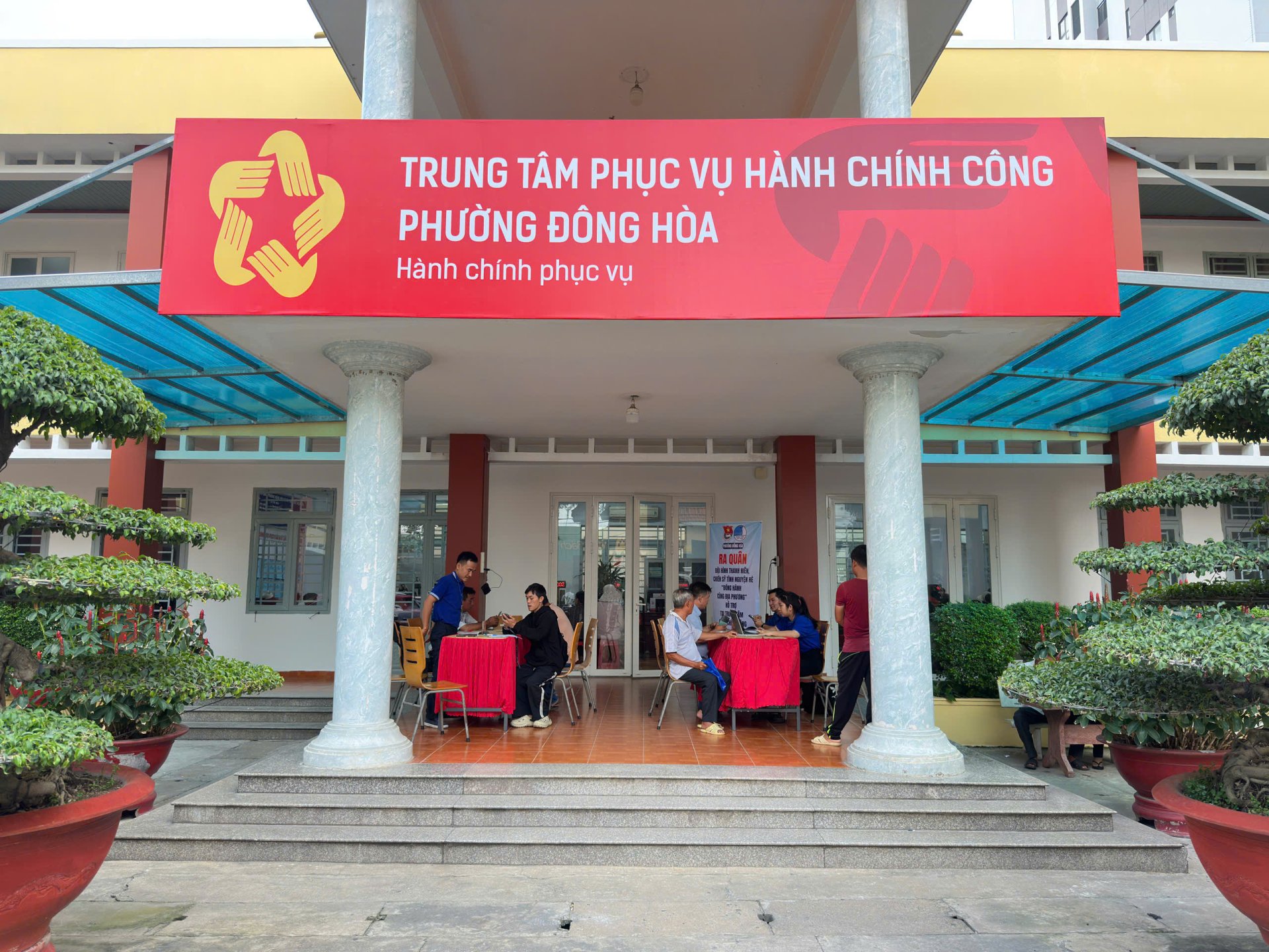 Trung tâm phục vụ hành chính công phường Đông Hoà