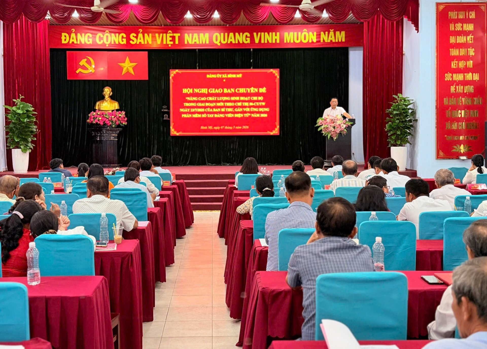 HỘI NGHỊ GIAO BAN CHUYÊN ĐỀ NÂNG CAO CHẤT LƯỢNG SINH HOẠT CHI BỘ