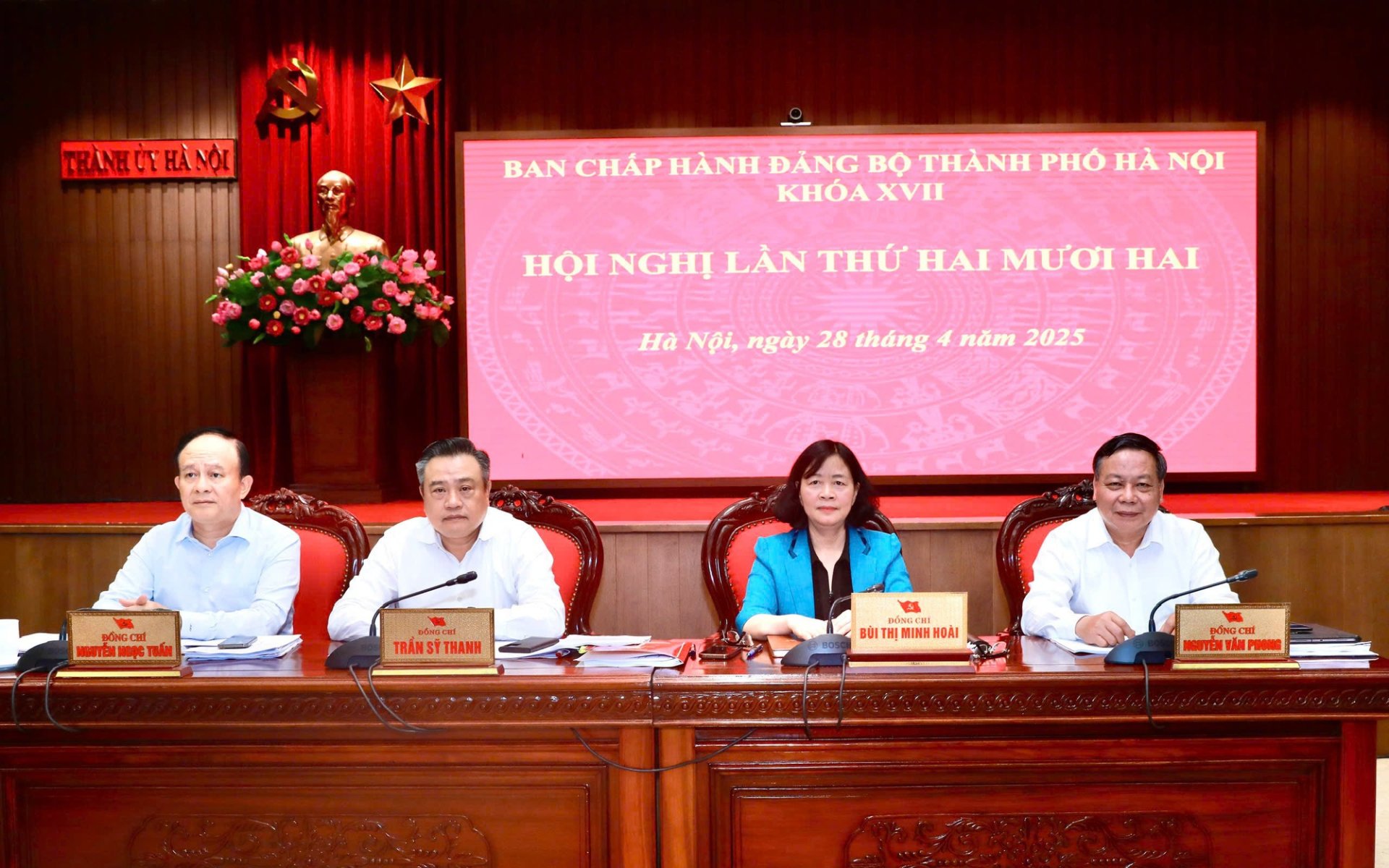 Chính phủ cho ý kiến về 5 dự án Luật quan trọng