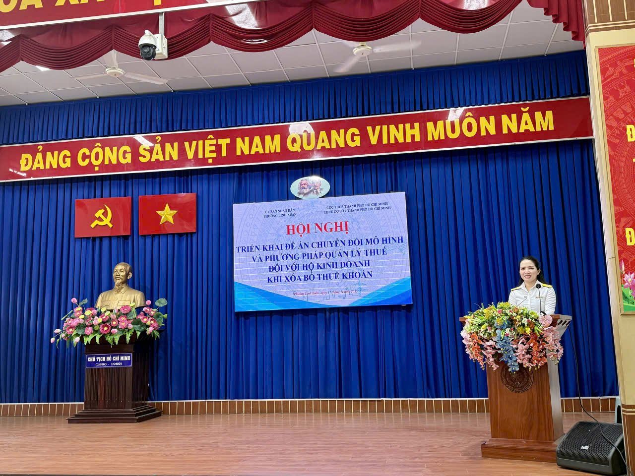 60 NGÀY CAO ĐIỂM CHUYỂN ĐỔI MÔ HÌNH TỪ THUẾ KHOÁN SANG KÊ KHAI ĐỐI VỚI HỘ KINH DOANH