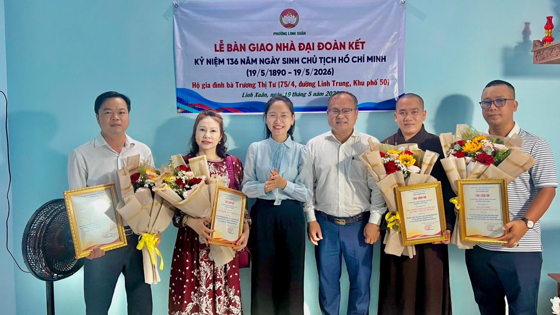 BÀN GIAO NHÀ ĐẠI ĐOÀN KẾT CHO HỘ GIA ĐÌNH BÀ TRƯƠNG THỊ TƯ - KHU PHỐ 50