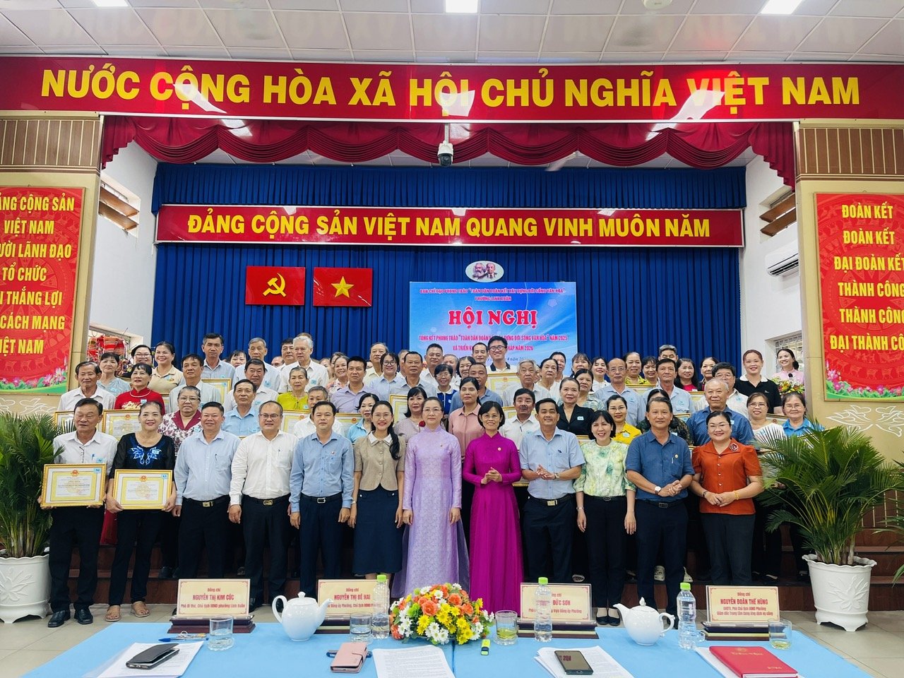 TỔNG KẾT PHONG TRÀO "TOÀN DÂN ĐOÀN KẾT XÂY DỰNG ĐỜI SỐNG VĂN HÓA"