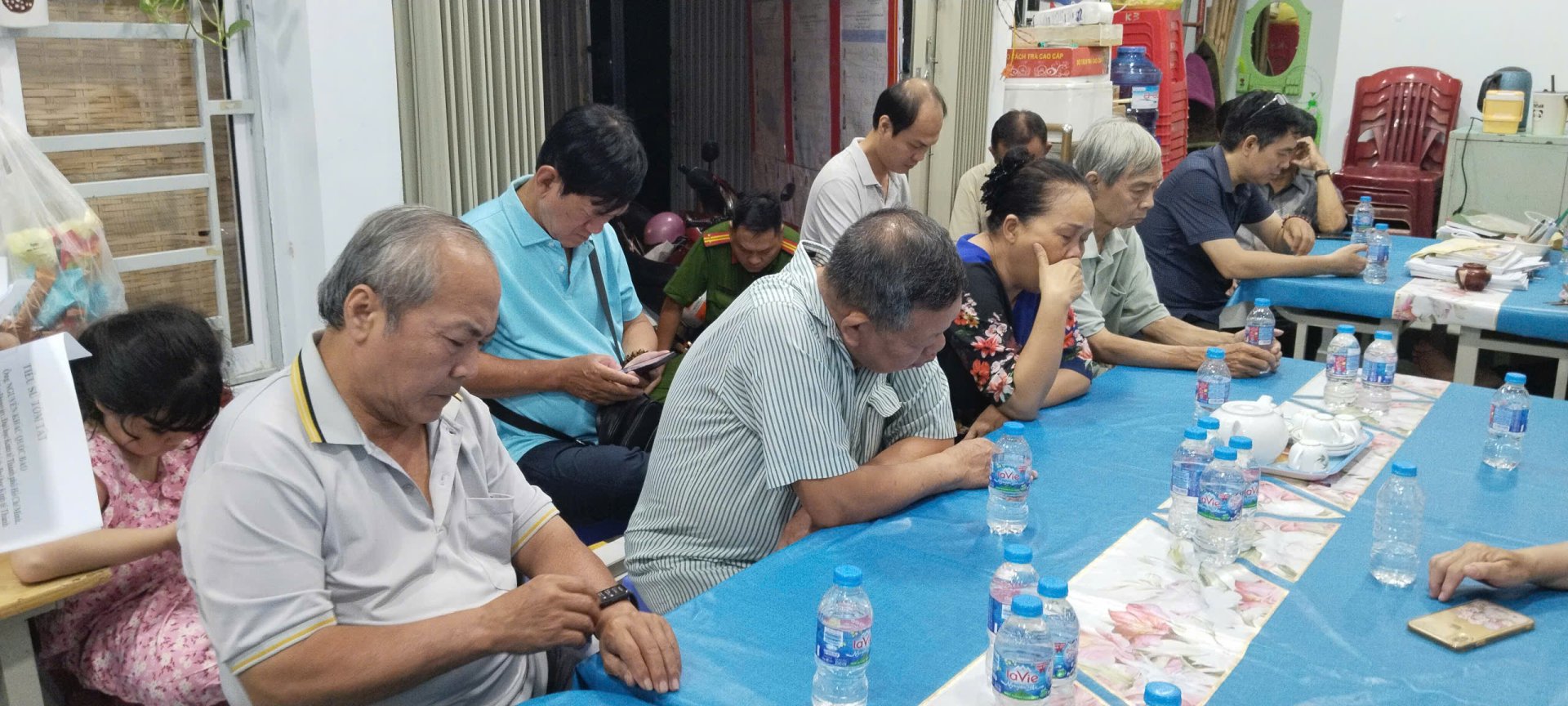 TỔ CHỨC MẠN ĐÀM TIỂU SỬ NGƯỜI ỨNG CỬ ĐẠI BIỂU QUỐC HỘI KHÓA XVI VÀ ĐẠI BIỂU HỘI ĐỒNG NHÂN DÂN CÁC CẤP, NHIỆM KỲ 2026 – 2031 TẠI CÁC KHU PHỐ ĐỊA BÀN PHƯỜNG