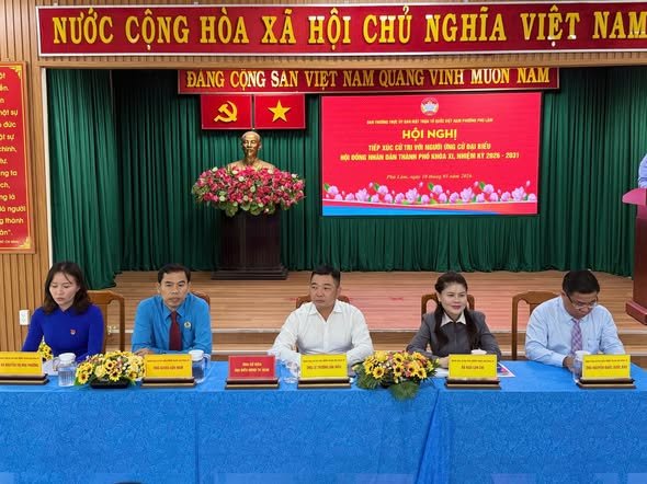 HỘI NGHỊ TIẾP XÚC CỬ TRI VỚI NGƯỜI ỨNG CỬ ĐẠI BIỂU HỘI ĐỒNG NHÂN DÂN THÀNH PHỐ KHÓA XI, NHIỆM KỲ 2026 - 2031