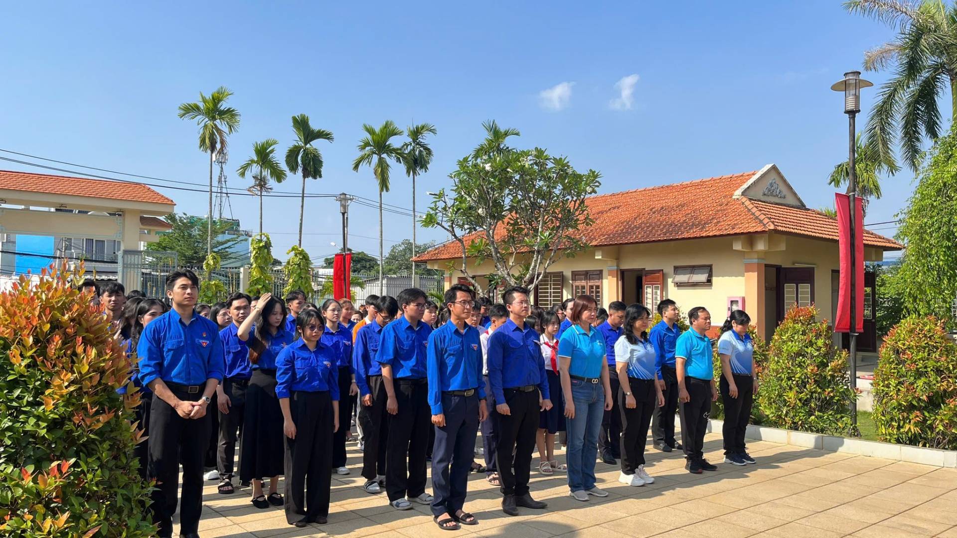 Kh&ocirc;ng c&oacute; m&ocirc; tả ảnh.