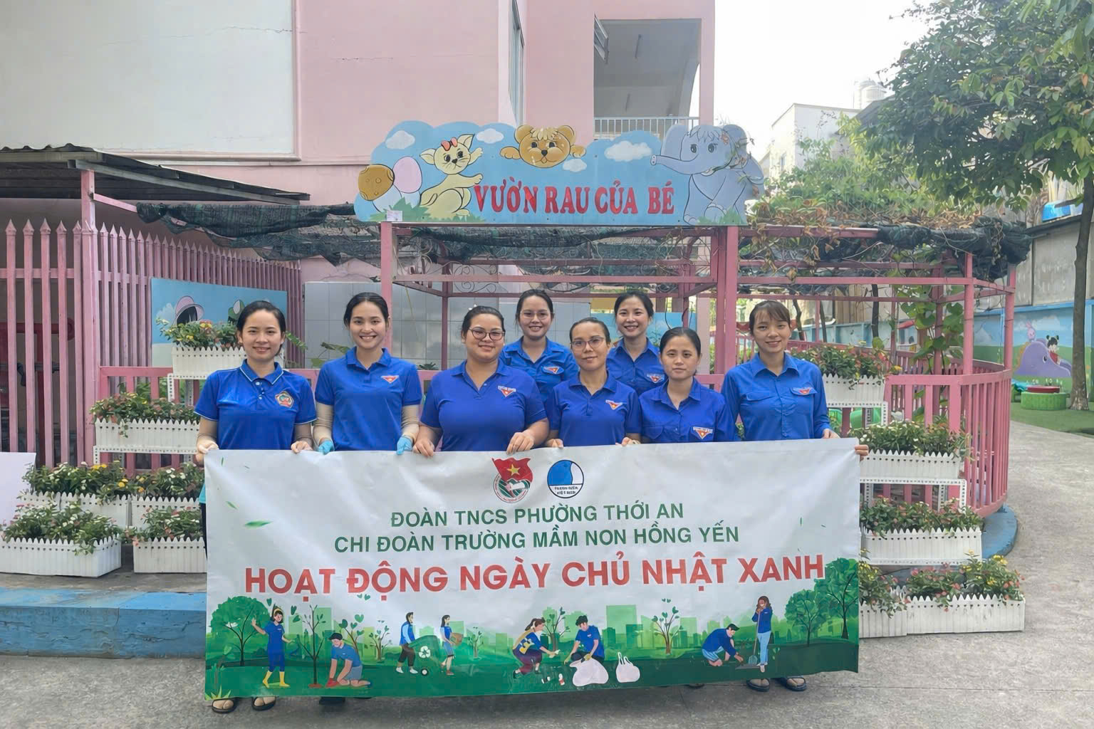 C&oacute; thể l&agrave; h&igrave;nh ảnh về văn bản cho biết 'VƯON VƯONRAUCỦAB&Eacute; NRAUCỦA RAU CỦA B&Eacute; বাদ ĐO&Agrave;N TNCS PHƯỜNG THỚI AN CHI ĐO&Agrave;N TRƯỜNG MẮM NON HỒNG YẾN HOAT ĐỘNG NG&Agrave;Y CHỦ NHẬT XANH'