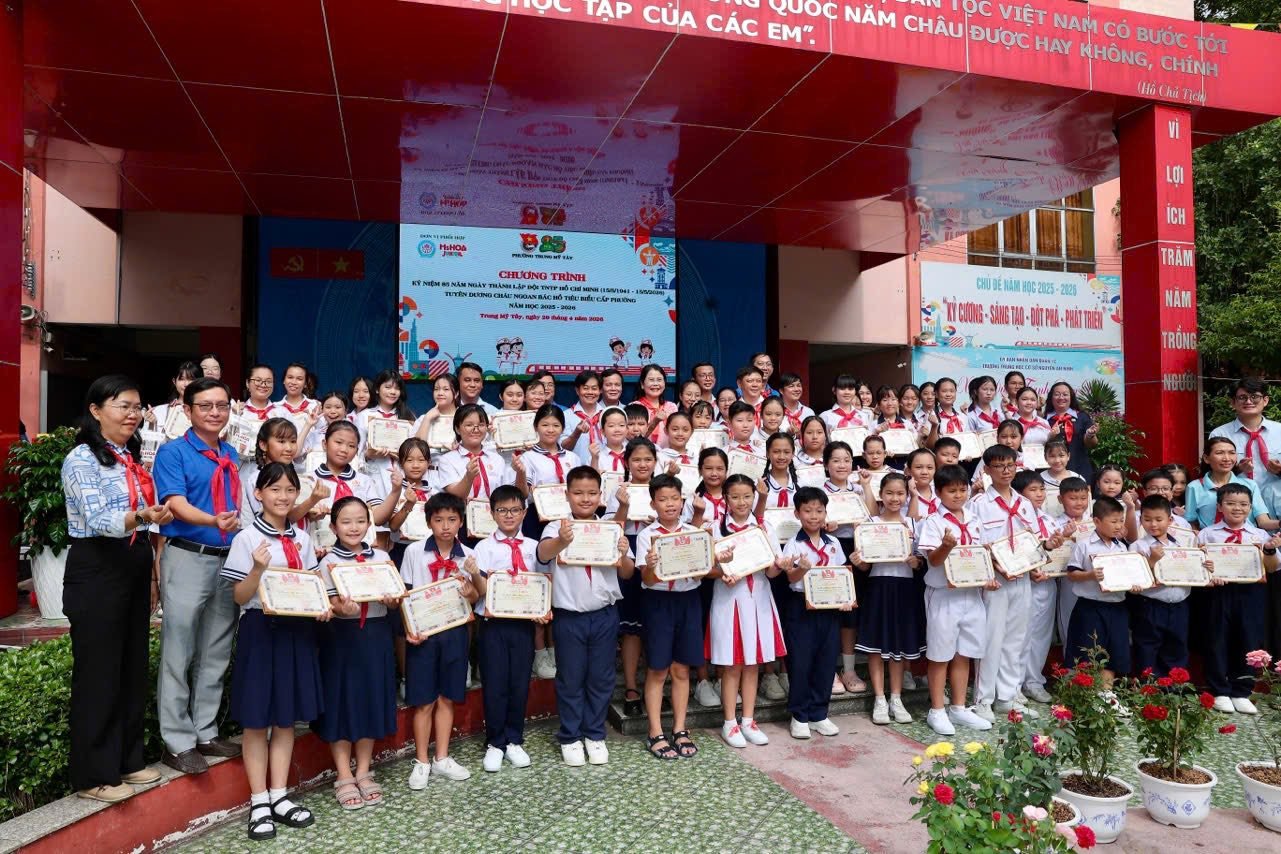 TUYÊN DƯƠNG CHÁU NGOAN BÁC HỒ CẤP PHƯỜNG NĂM 2026