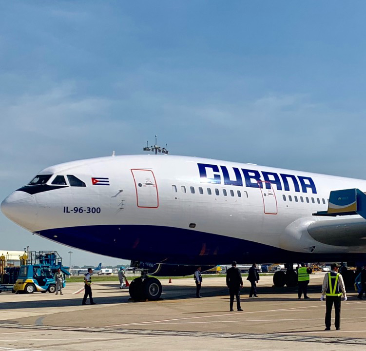 VIAGS TÂN SƠN NHẤT PHỤC VỤ AN TOÀN CHUYẾN BAY CHUYÊN CƠ CHỞ CHỦ TỊCH HỘI ĐỒNG NHÀ NƯỚC VÀ HỘI ĐỒNG BỘ TRƯỞNG NƯỚC CỘNG HOÀ CUBA