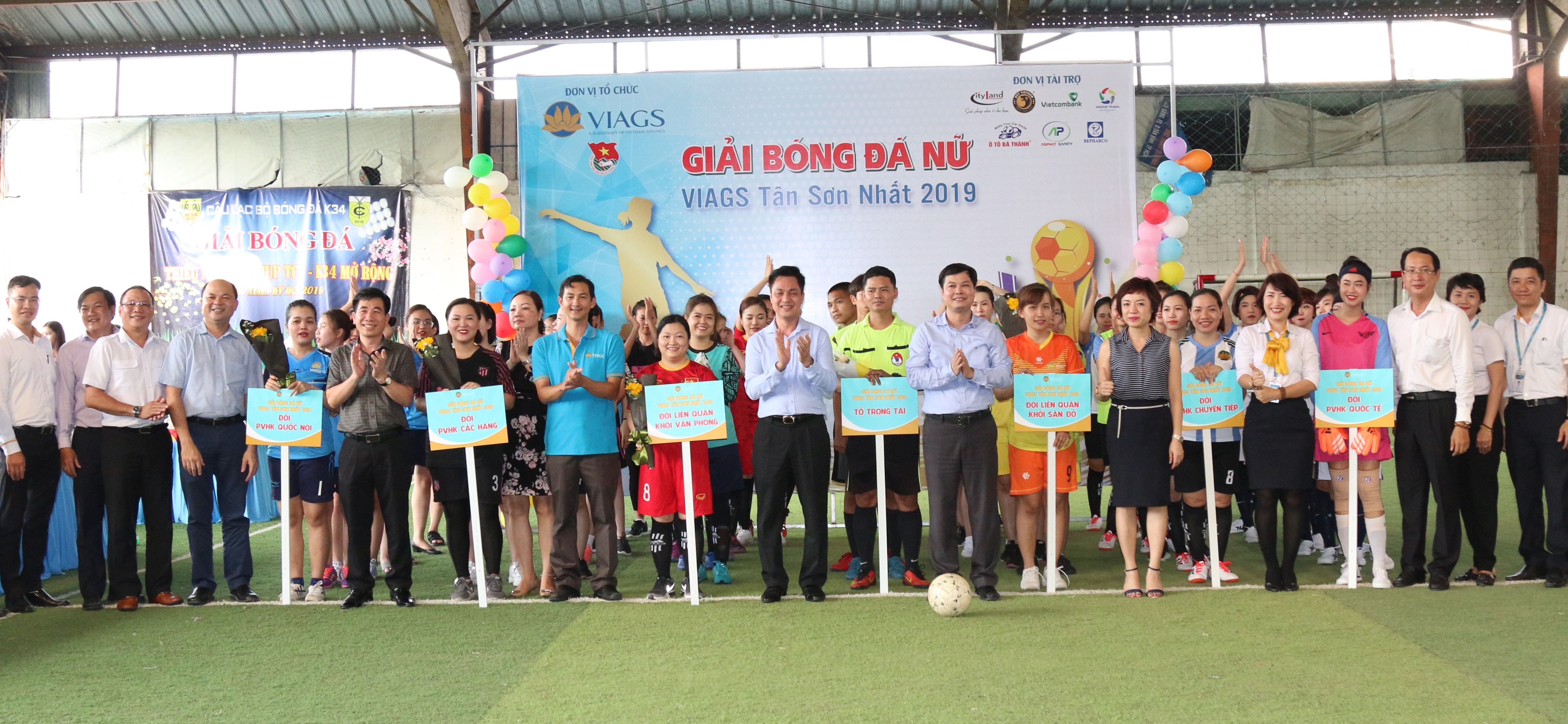 VIAGS TÂN SƠN NHẤT TỔ CHỨC THÀNH CÔNG GIẢI BÓNG ĐÁ NỮ NĂM 2019