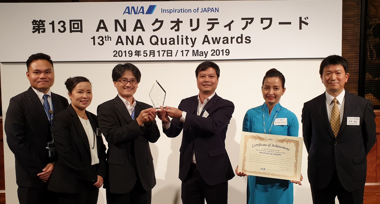 VIAGS TAN SON NHAT RECEIVED THE SECOND PRIZE OF THE BEST QUALITY AWARD FROM 5-STAR AIRLINE ALL NIPPON AIRWAYS