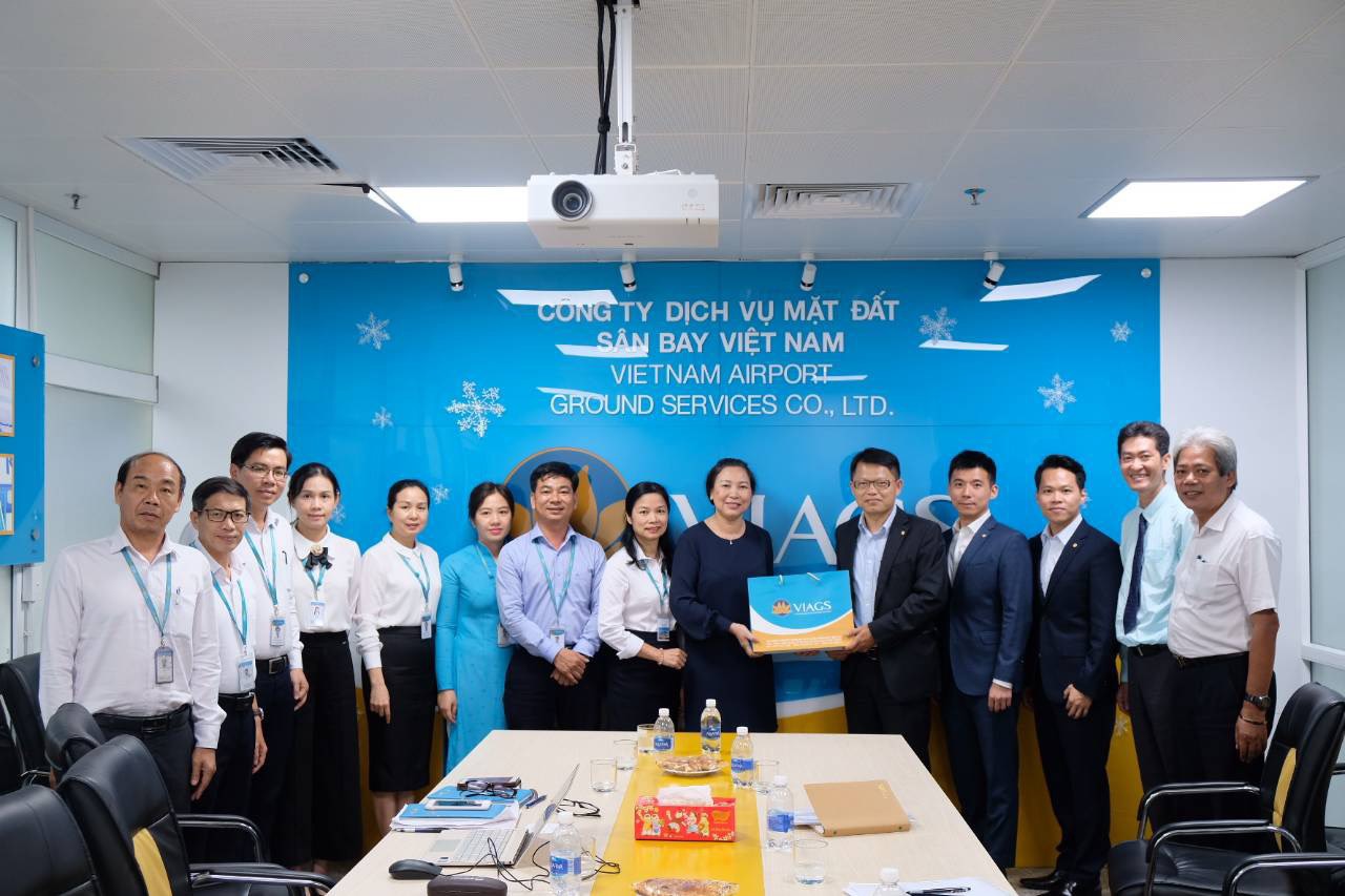 VIAGS ĐÀ NẴNG TIẾP ĐÓN ĐOÀN LÀM VIỆC CỦA HÃNG HÀNG KHÔNG 5 SAO EVA AIR
