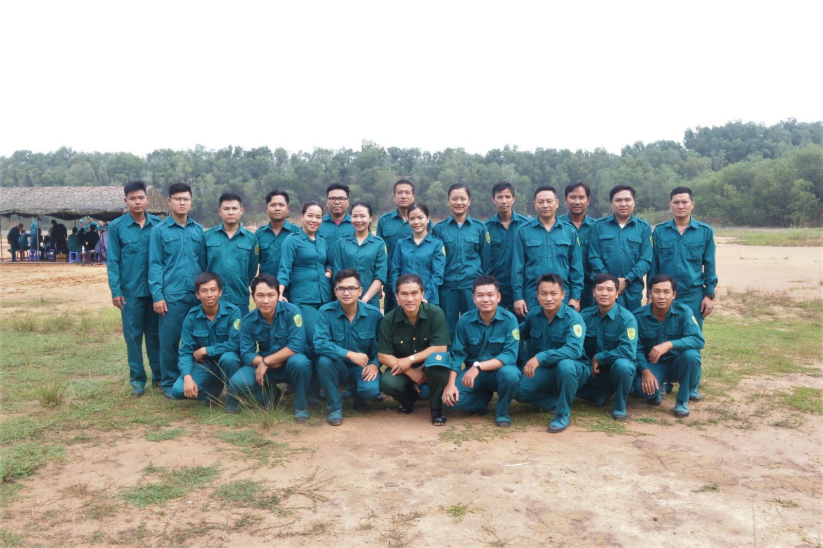 BAN CHỈ HUY QUÂN SỰ VIAGS TÂN SƠN NHẤT TỔ CHỨC HUẤN LUYỆN BẮN ĐẠN THẬT CHO LỰC LƯỢNG TỰ VỆ
