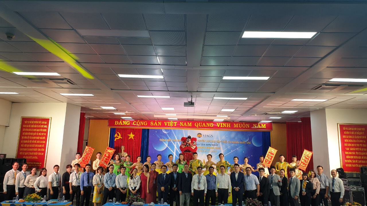 VIAGS TÂN SƠN NHẤT LONG TRỌNG TỔ CHỨC LỄ TỔNG KẾT THI ĐUA - VINH DANH CÁC TẬP THỂ VÀ CÁ NHÂN XUẤT SẮC STAR AGENTS NĂM 2019