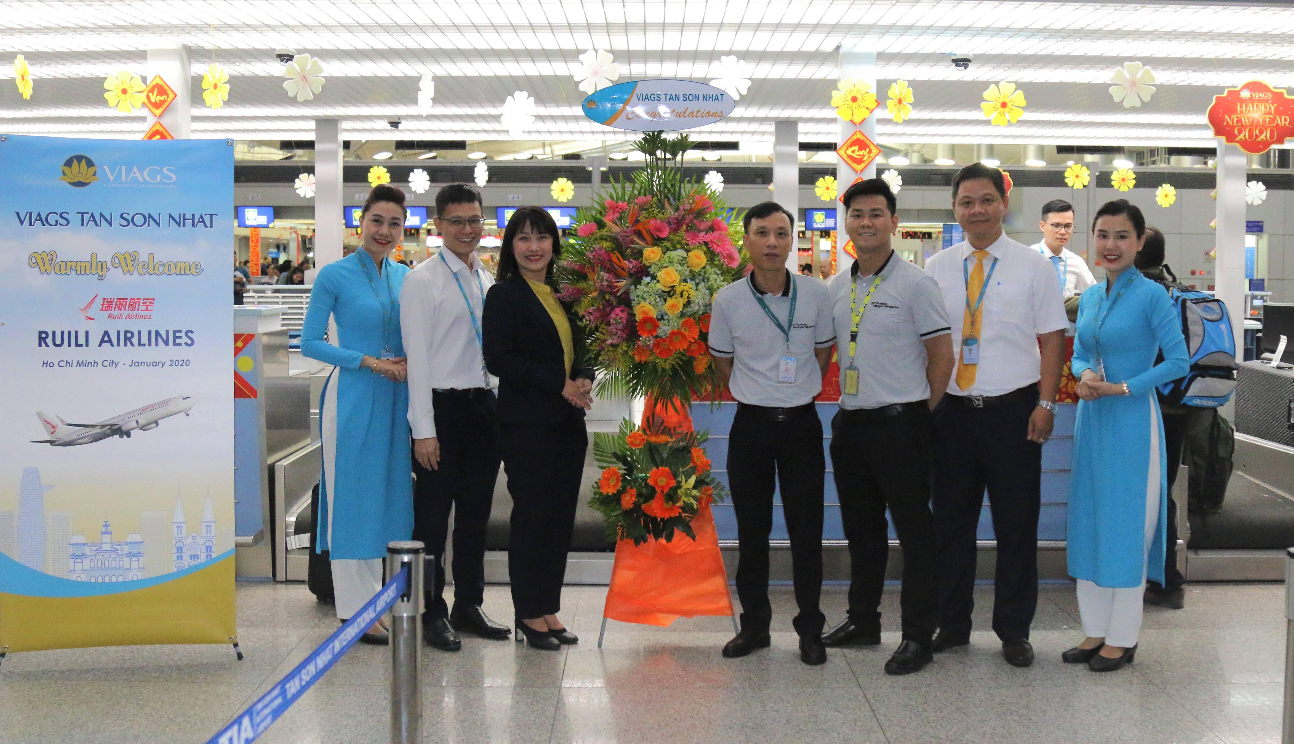 VIAGS TÂN SƠN NHẤT CHÀO MỪNG HÃNG HÀNG KHÔNG KHÁCH HÀNG MỚI: RUILI AIRLINES