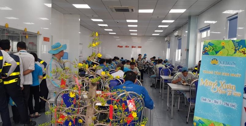 VIAGS TÂN SƠN NHẤT ĐỒNG HÀNH VỚI NGƯỜI LAO ĐỘNG PHỤC VỤ CAO ĐIỂM TẾT BẰNG NHỮNG BỮA ĂN ĐẬM TÌNH ĐỒNG NGHIỆP