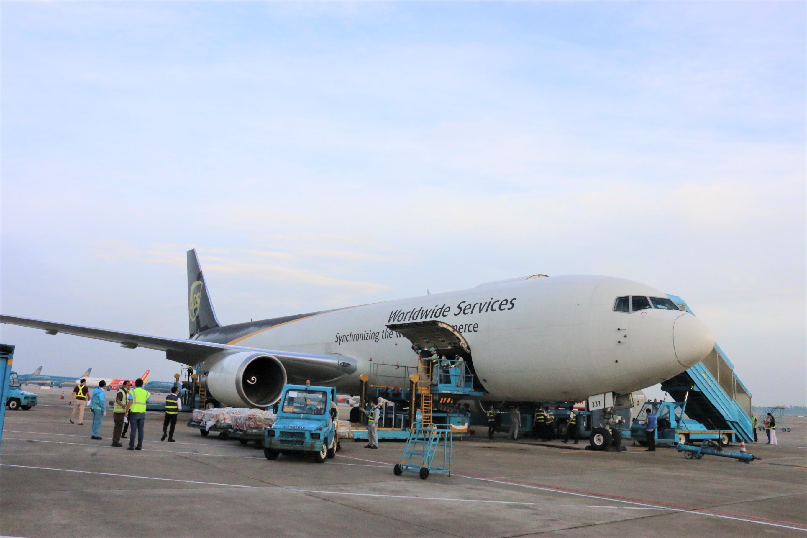 CHÀO MỪNG HÃNG UNITED PARCEL SERVICE TRỞ THÀNH KHÁCH HÀNG CỦA VIAGS TÂN SƠN NHẤT