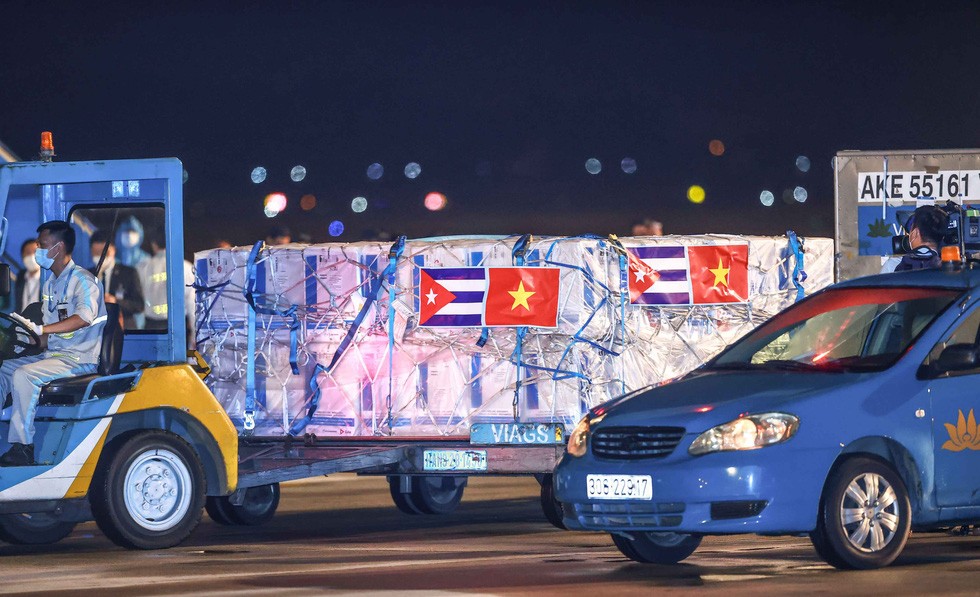 VIAGS phục vụ an toàn, trọng thị chuyến bay đặc biệt chở Chủ tịch nước Nguyễn Xuân Phúc