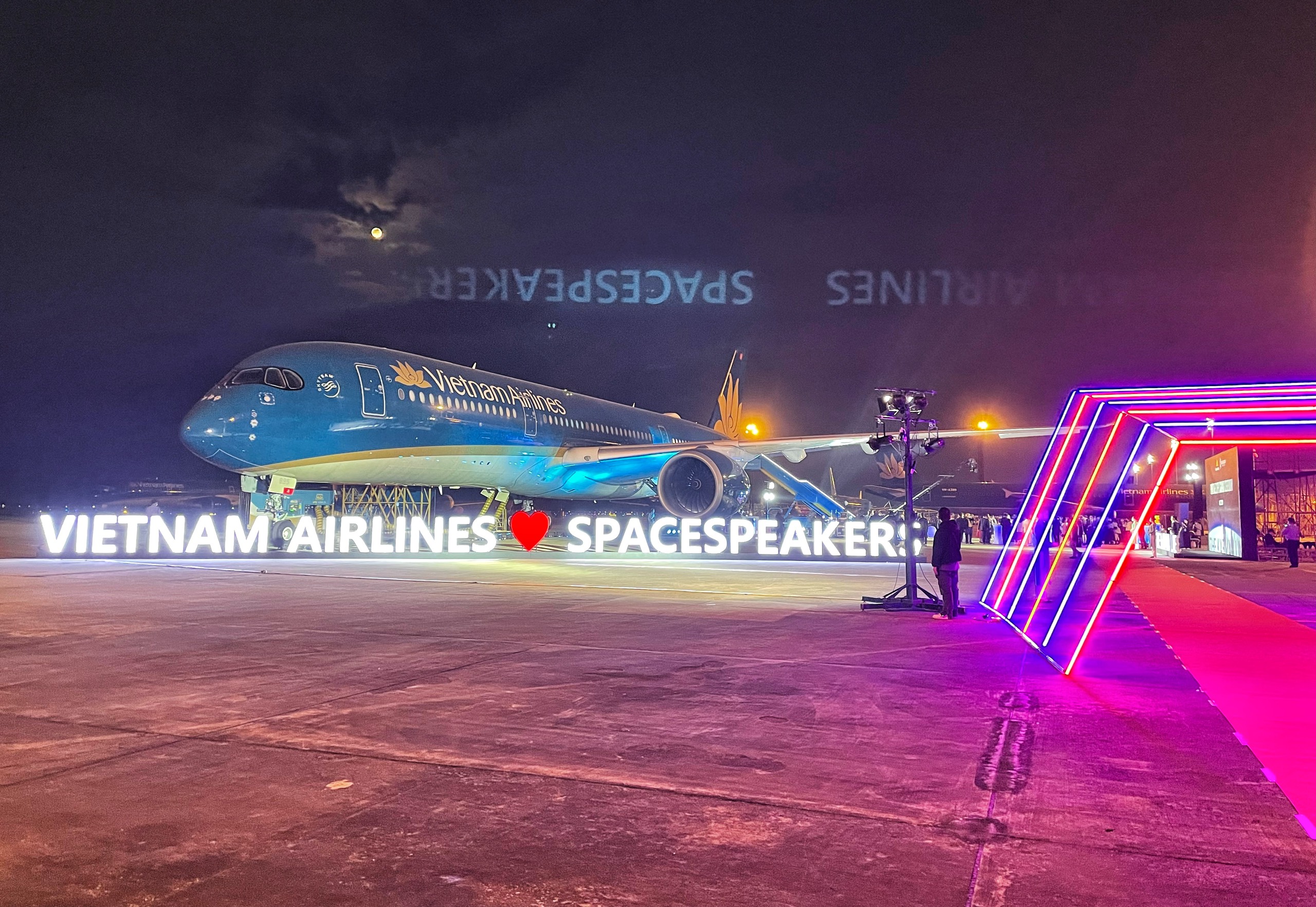 VNA and SpaceSpeakers Group Sign a 2-year Agreement on Development from 2021 to 2023