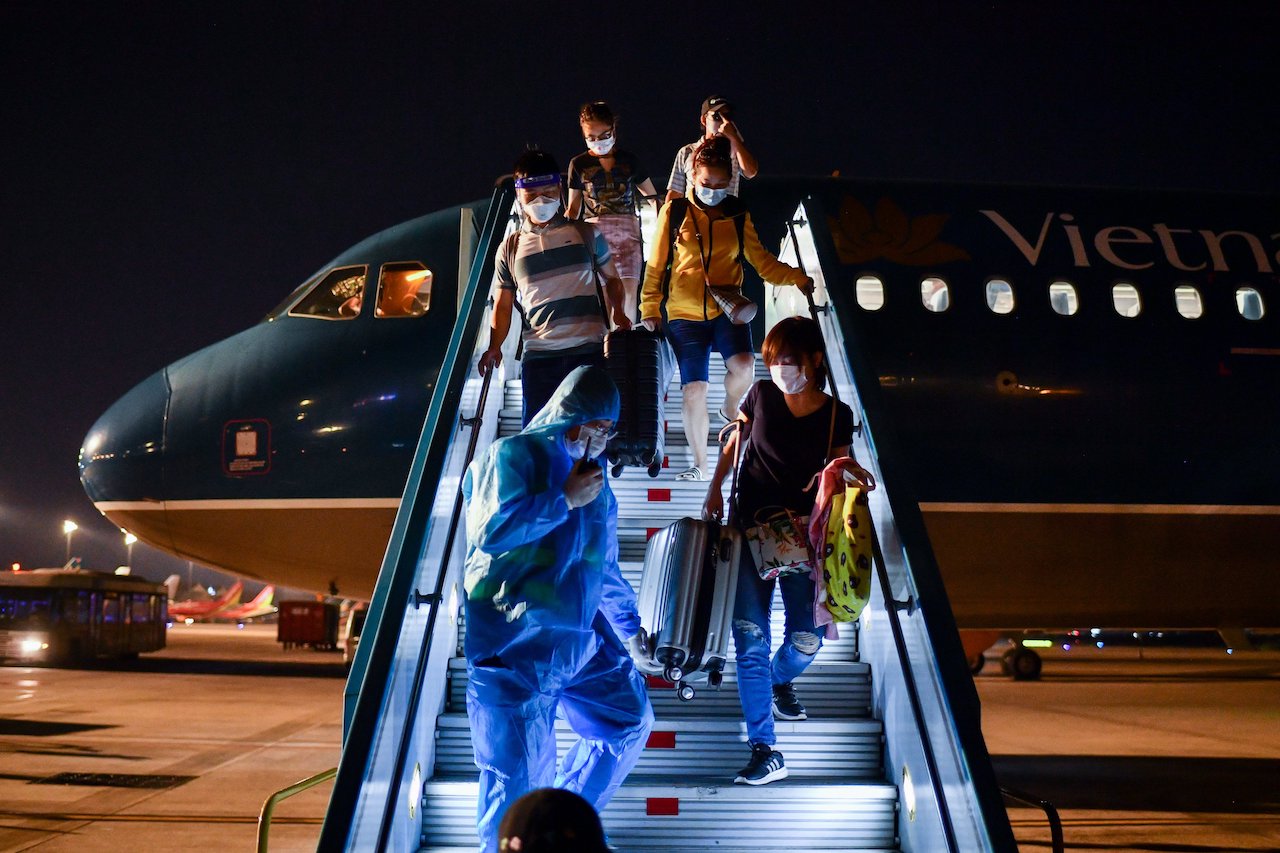 VIETNAM AIRLINES OPERATES FIRST INTERNATIONAL FLIGHT SINCE COVID-19