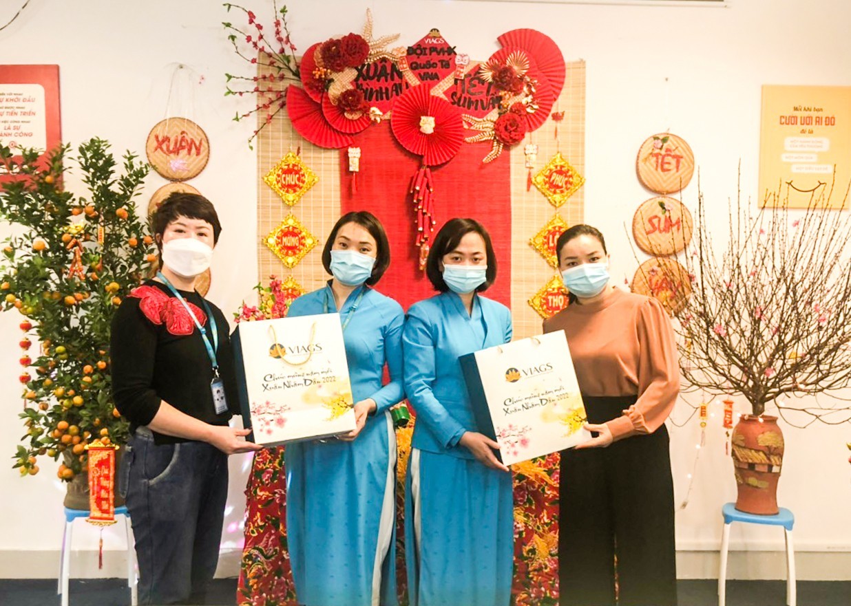 CHĂM LO ĐỜI SỐNG NGƯỜI LAO ĐỘNG - HOẠT ĐỘNG THIẾT THỰC, Ý NGHĨA MỖI DỊP TẾT ĐẾN, XUÂN VỀ
