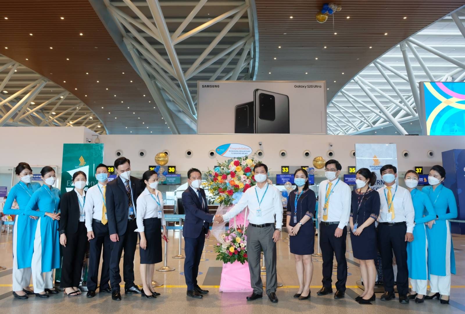 VIAGS ĐÀ NẴNG CHÀO MỪNG SỰ KIỆN ĐÓN CHUYẾN BAY ĐẦU TIÊN CỦA HÃNG SINGAPORE AIRLINES (SQ) VÀ MỞ ĐƯỜNG BAY QUỐC TẾ