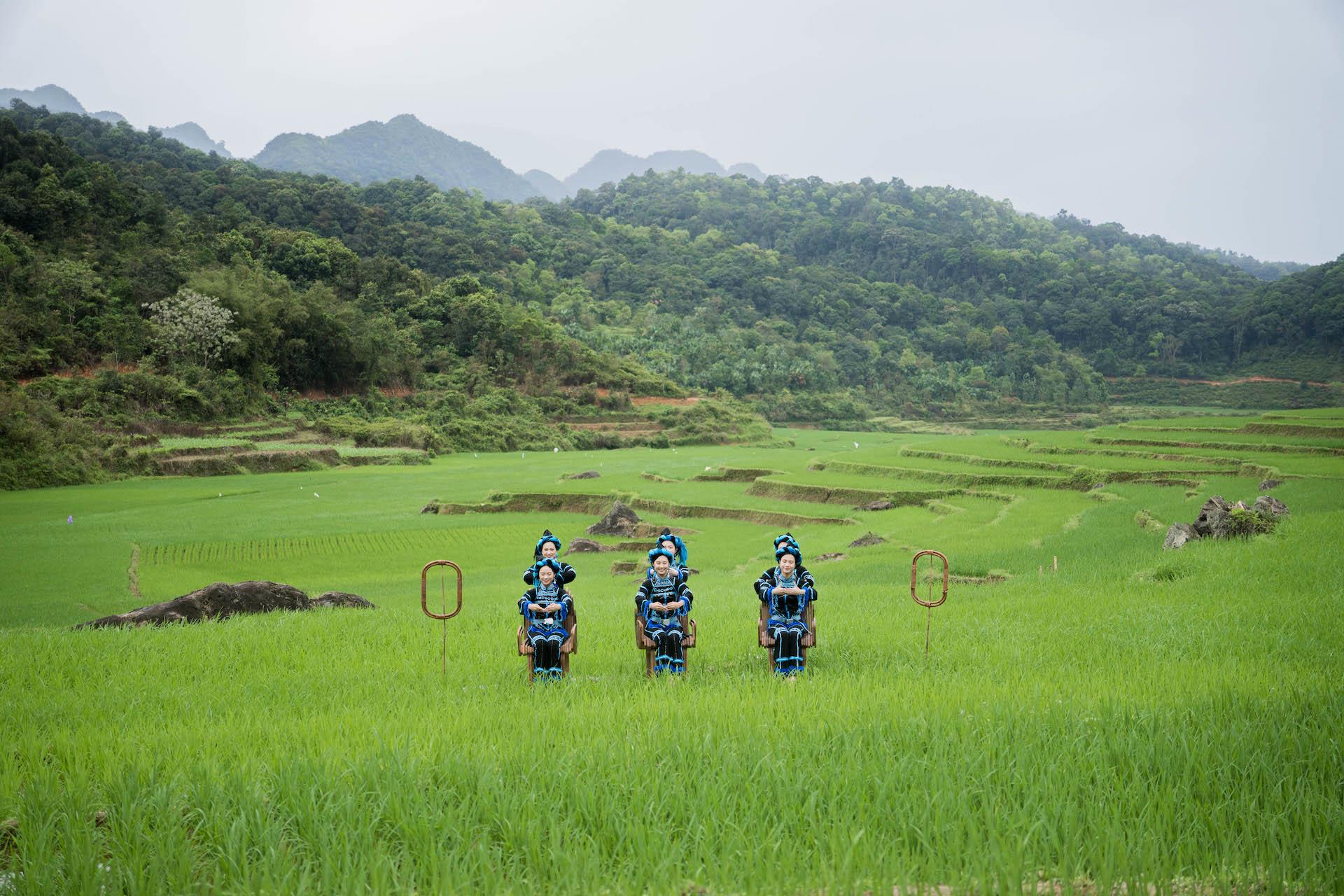 Phim hướng dẫn an toàn bay mới phủ sóng mạng bay toàn cầu của Vietnam Airlines