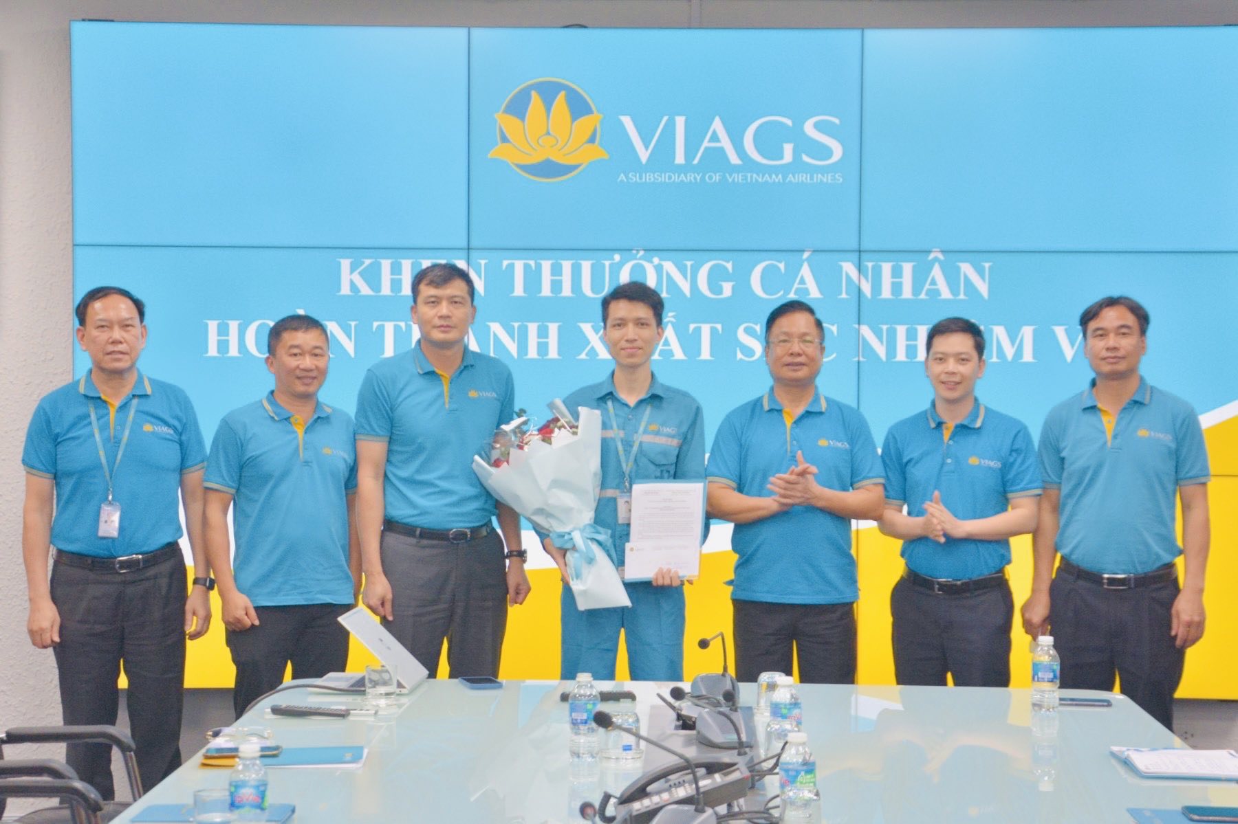 LAN TỎA TẤM GƯƠNG LIÊM KHIẾT NHẶT ĐƯỢC TÀI SẢN TRẢ LẠI KỊP THỜI CHO KHÁCH HÀNG