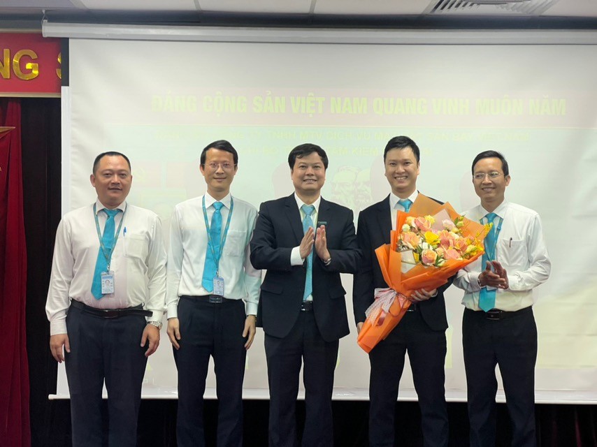 CHI BỘ TRUNG TÂM KIỂM SOÁT TẢI TỔ CHỨC THÀNH CÔNG ĐẠI HỘI CHI BỘ NHIỆM KỲ 2022-2025
