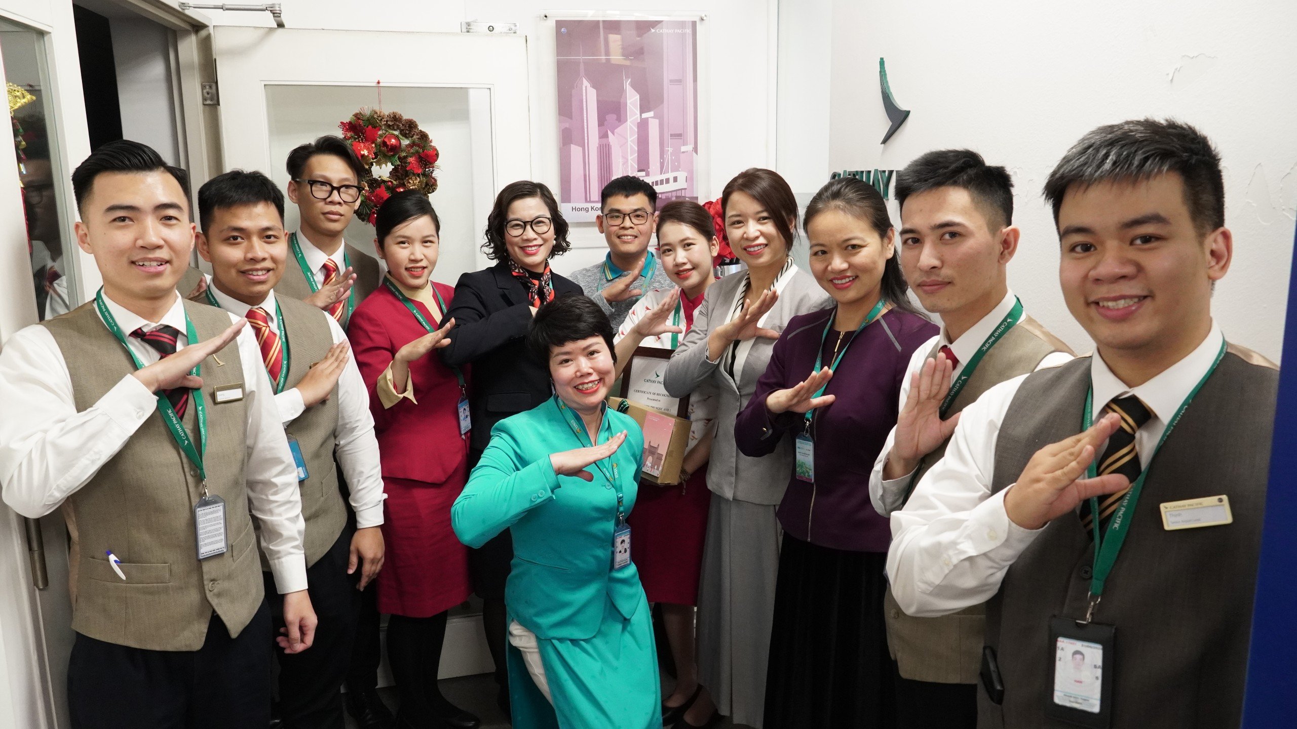 NỖ LỰC TRỞ THÀNH HÌNH MẪU DỊCH VỤ VÌ NIỀM TỰ HÀO LÀ THÀNH VIÊN CỦA NGÔI NHÀ VIAGS!